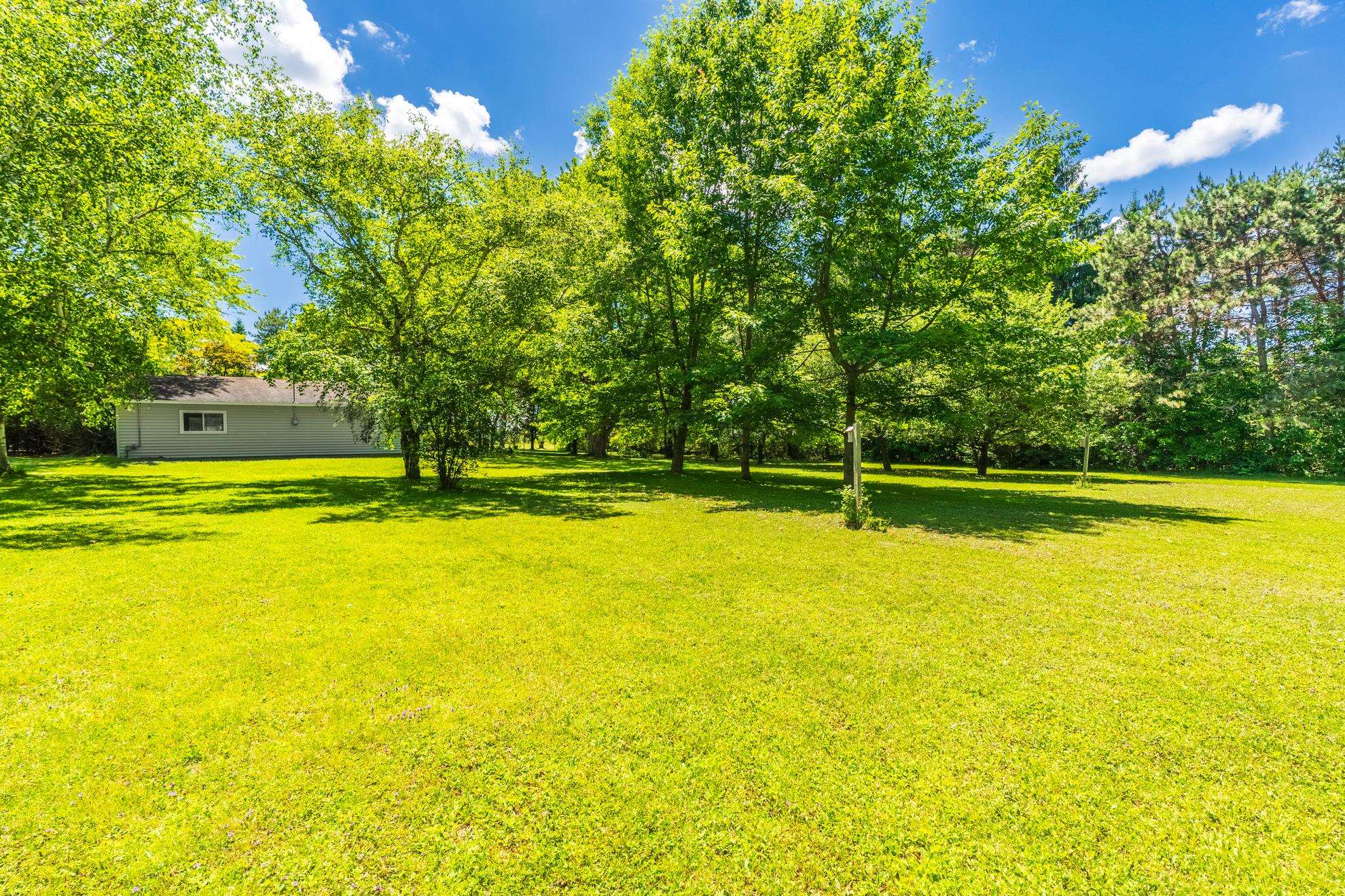 5600 N 32ND AVENUE, Wausau, Wisconsin 54401, 3 Bedrooms Bedrooms, ,1 BathroomBathrooms,Residential,For Sale,5600 N 32ND AVENUE,22602929