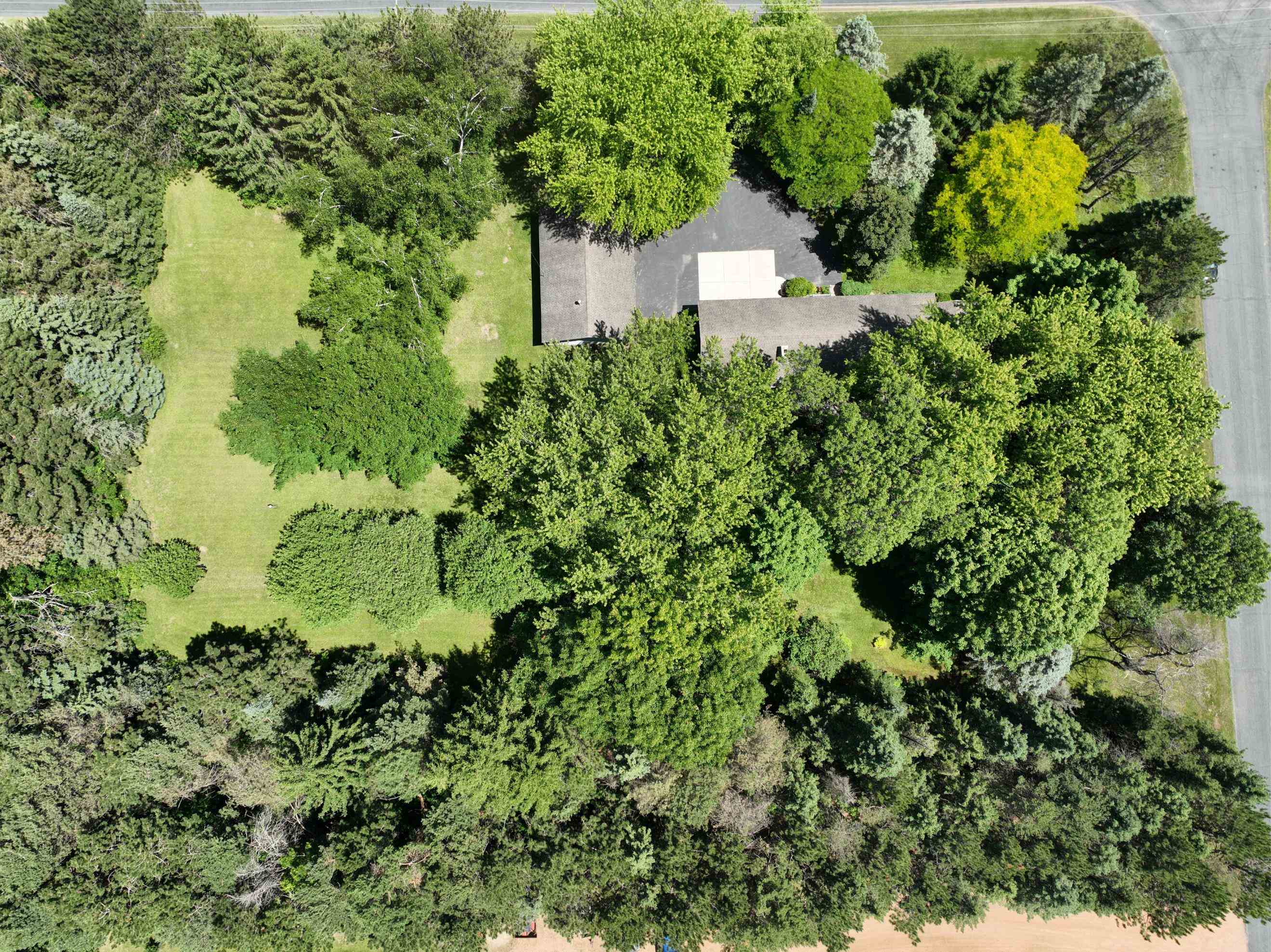 5600 N 32ND AVENUE, Wausau, Wisconsin 54401, 3 Bedrooms Bedrooms, ,1 BathroomBathrooms,Residential,For Sale,5600 N 32ND AVENUE,22602929