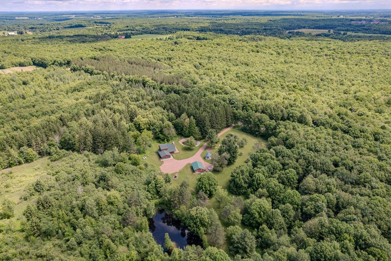 161008 GRANITE ROAD, Wausau, Wisconsin 54403, 5 Bedrooms Bedrooms, ,4 BathroomsBathrooms,Residential,For Sale,161008 GRANITE ROAD,22602932