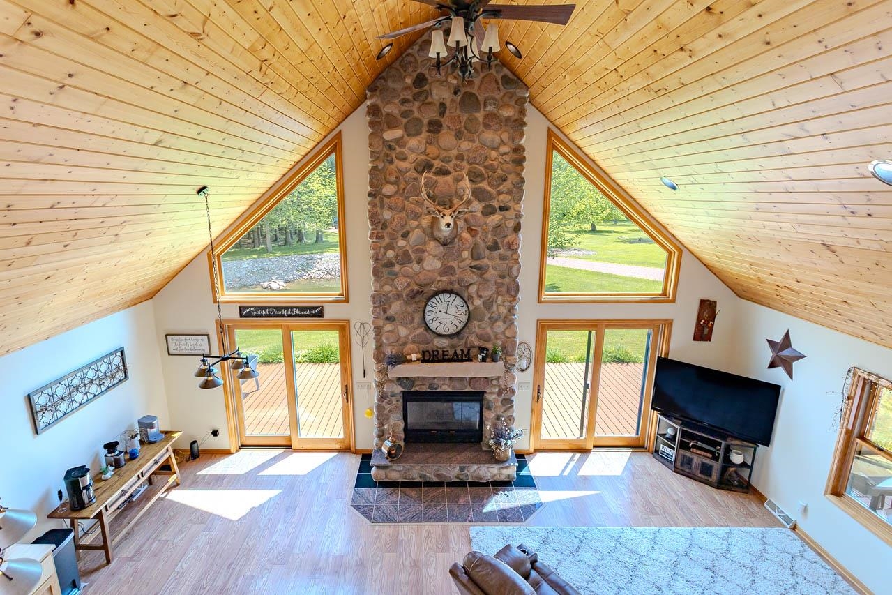 161008 GRANITE ROAD, Wausau, Wisconsin 54403, 5 Bedrooms Bedrooms, ,4 BathroomsBathrooms,Residential,For Sale,161008 GRANITE ROAD,22602932