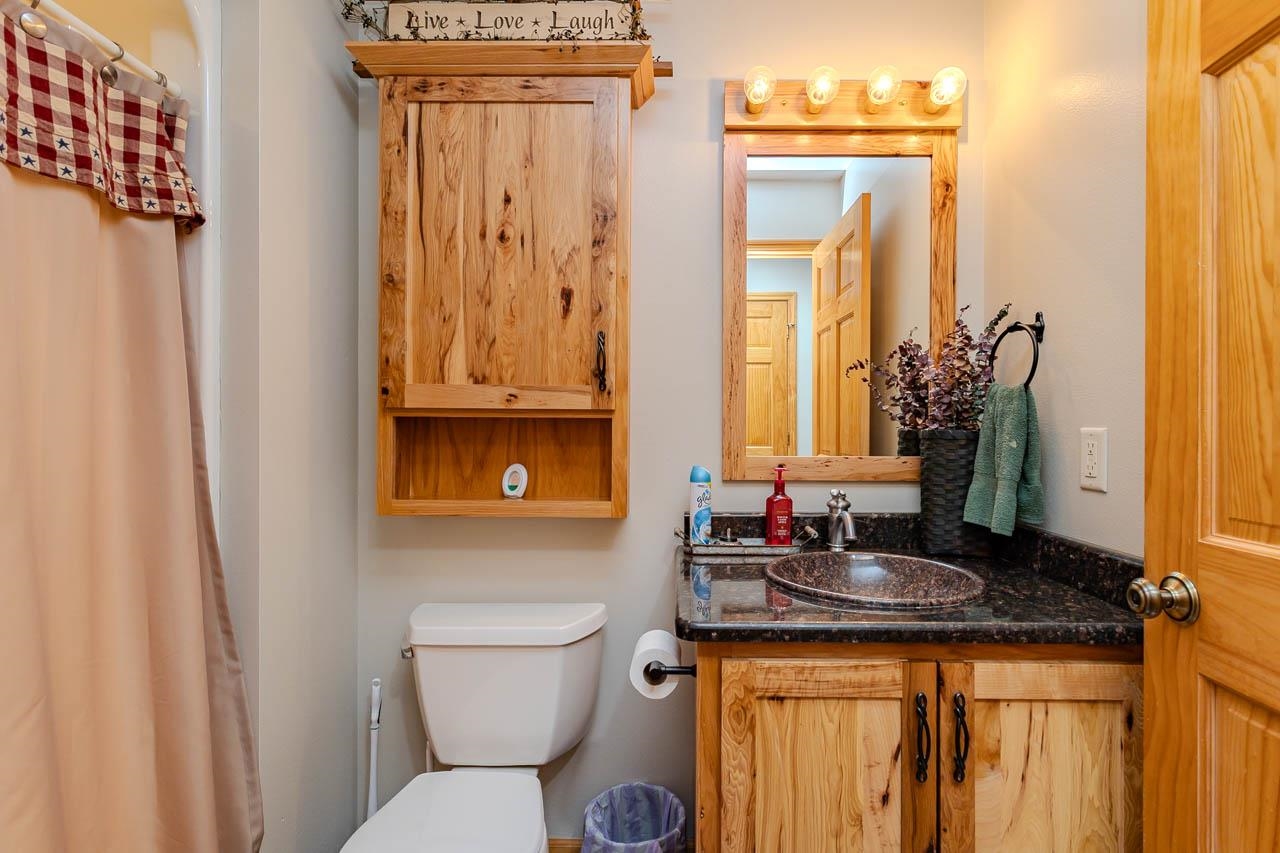 161008 GRANITE ROAD, Wausau, Wisconsin 54403, 5 Bedrooms Bedrooms, ,4 BathroomsBathrooms,Residential,For Sale,161008 GRANITE ROAD,22602932