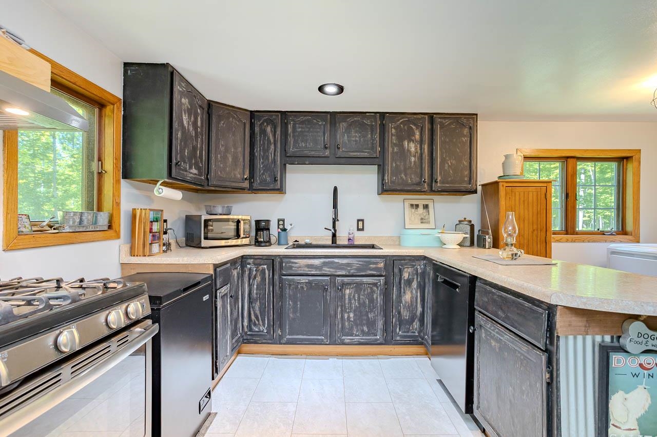 W5608 COYOTE TRL, Tomahawk, Wisconsin 54487, 2 Bedrooms Bedrooms, ,1 BathroomBathrooms,Residential,For Sale,W5608 COYOTE TRL,22602933