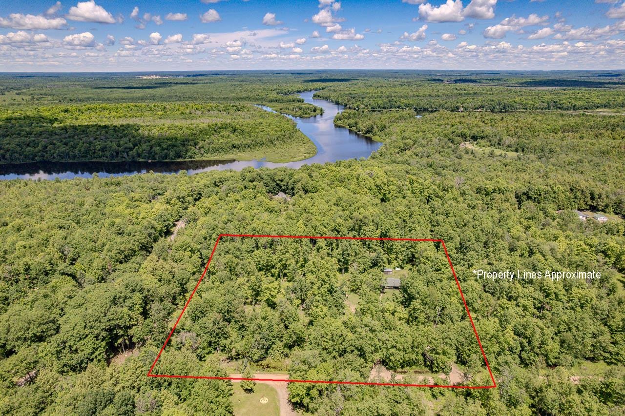 W5608 COYOTE TRL, Tomahawk, Wisconsin 54487, 2 Bedrooms Bedrooms, ,1 BathroomBathrooms,Residential,For Sale,W5608 COYOTE TRL,22602933