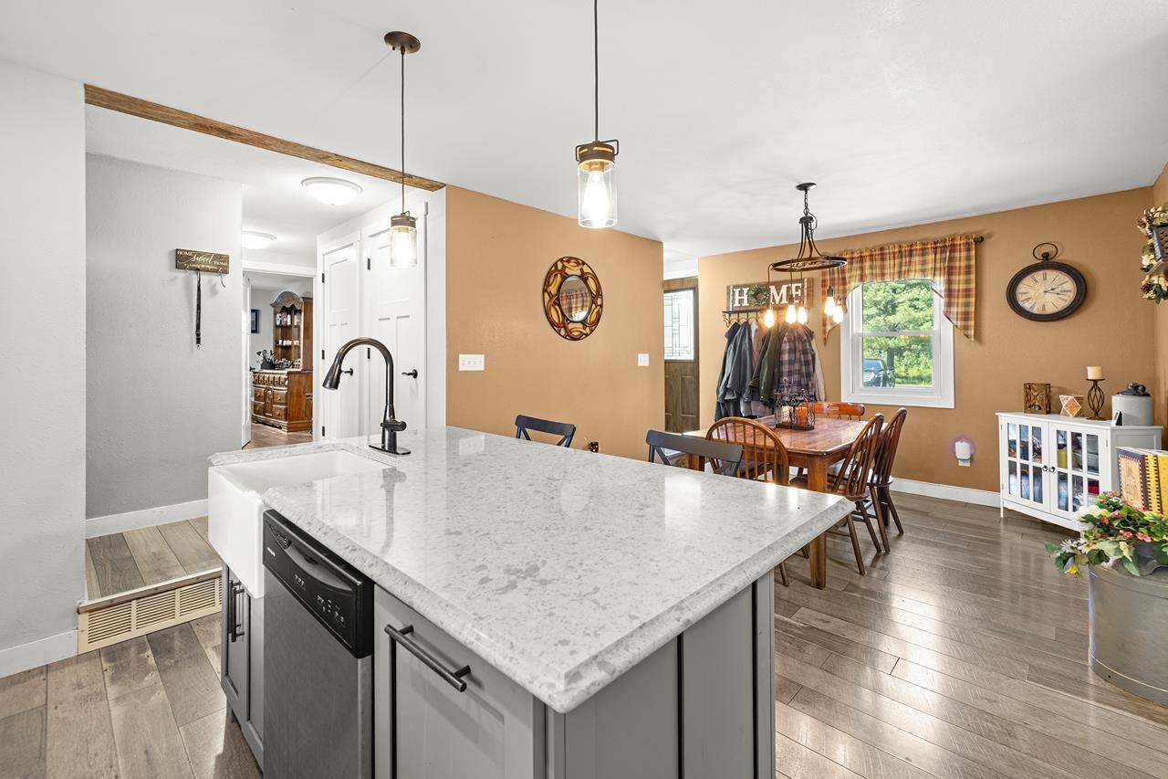 143561 COUNTY ROAD NN, Marathon, Wisconsin 54448, 3 Bedrooms Bedrooms, ,1 BathroomBathrooms,Residential,For Sale,143561 COUNTY ROAD NN,22602937