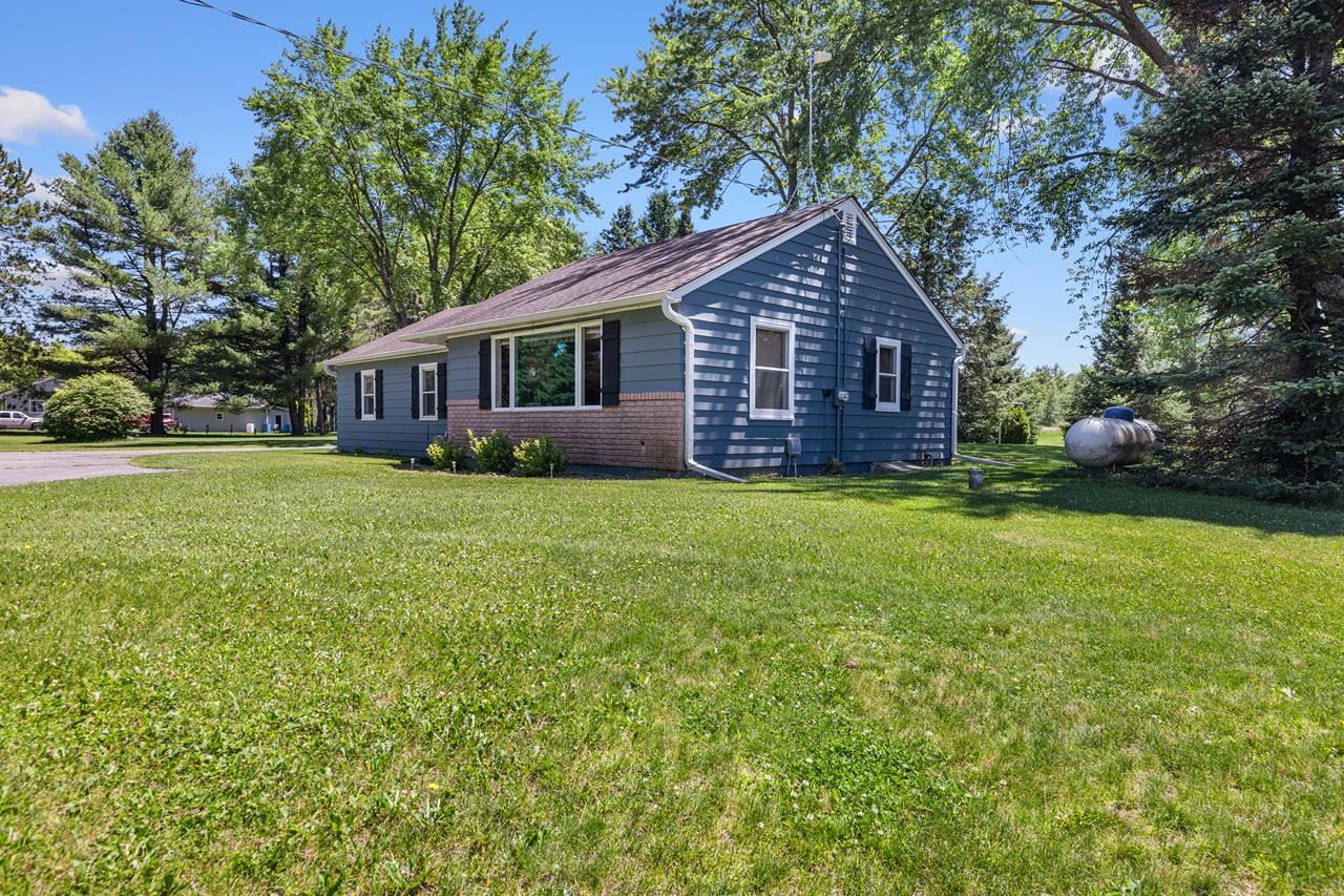 143561 COUNTY ROAD NN, Marathon, Wisconsin 54448, 3 Bedrooms Bedrooms, ,1 BathroomBathrooms,Residential,For Sale,143561 COUNTY ROAD NN,22602937