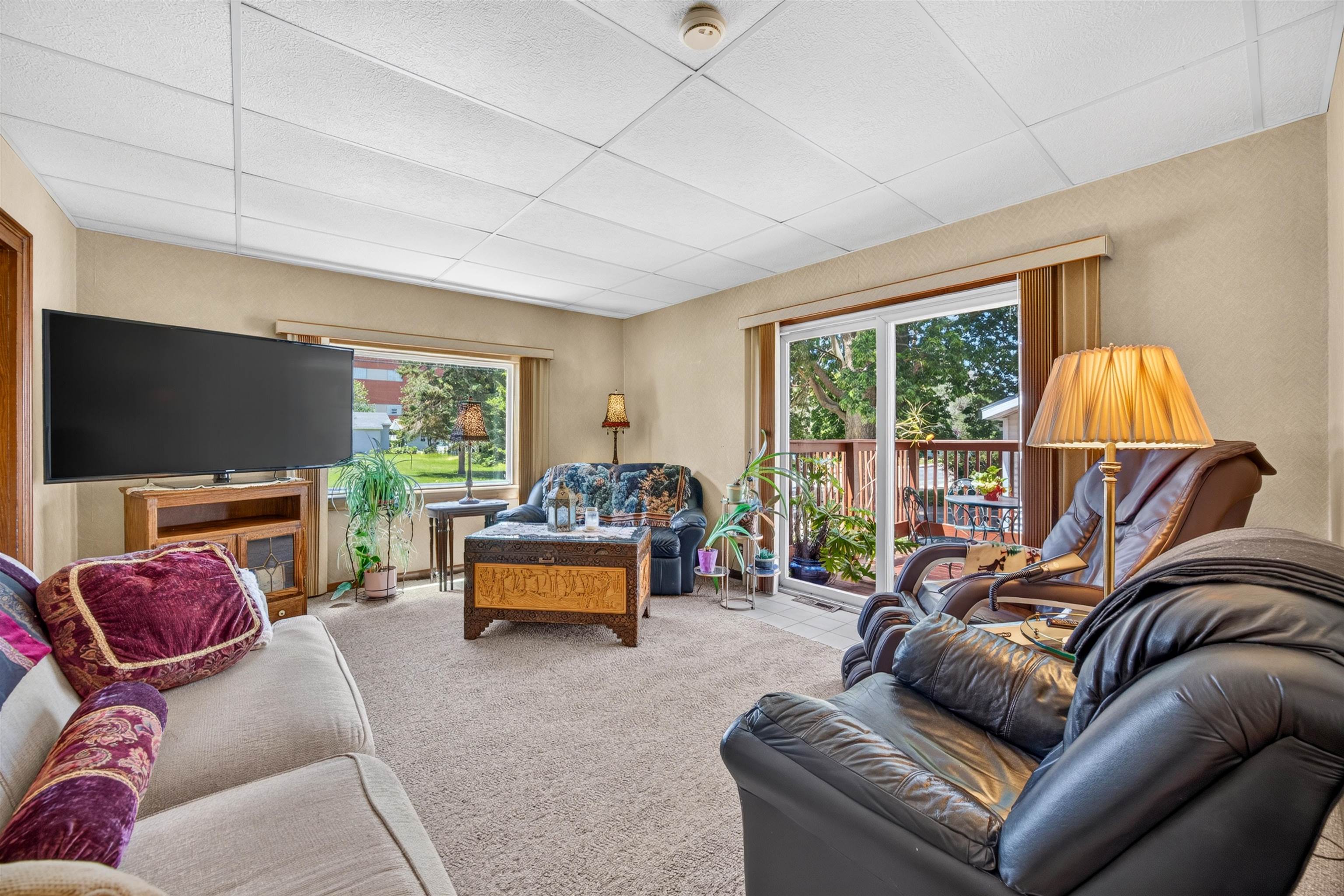 1000 WISCONSIN STREET, Stevens Point, Wisconsin 54481, 3 Bedrooms Bedrooms, ,1 BathroomBathrooms,Residential,For Sale,1000 WISCONSIN STREET,22602938
