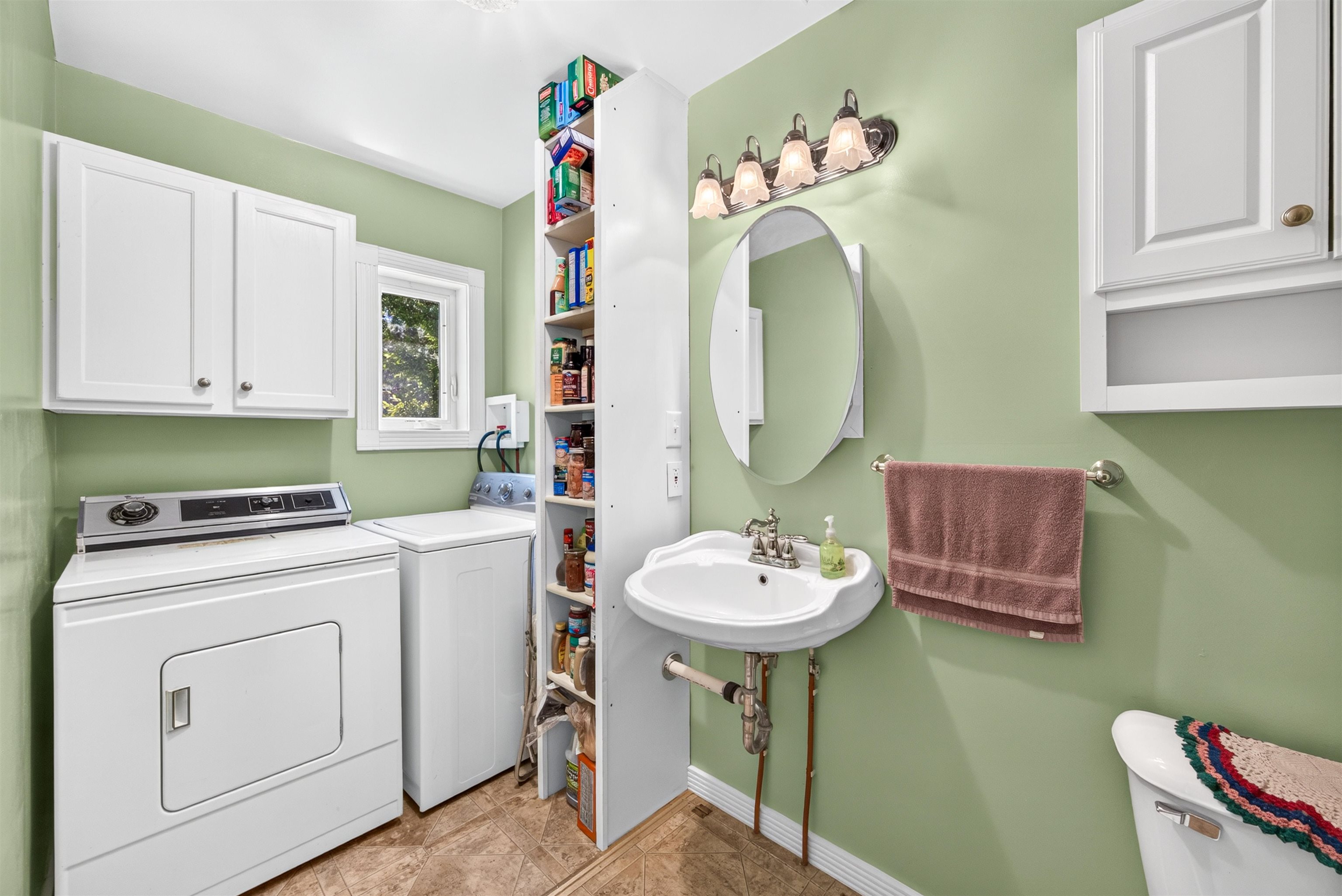 1000 WISCONSIN STREET, Stevens Point, Wisconsin 54481, 3 Bedrooms Bedrooms, ,1 BathroomBathrooms,Residential,For Sale,1000 WISCONSIN STREET,22602938