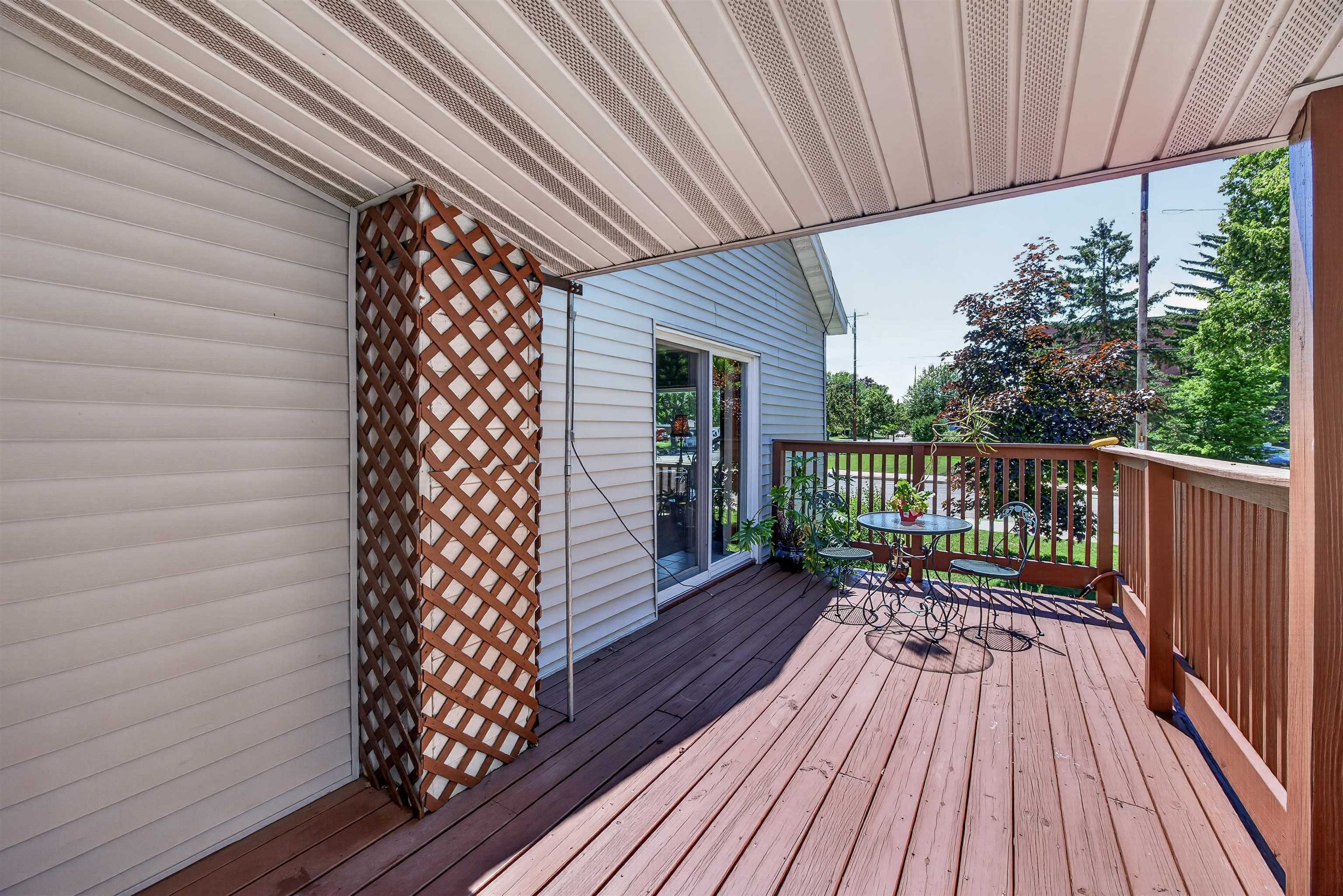 1000 WISCONSIN STREET, Stevens Point, Wisconsin 54481, 3 Bedrooms Bedrooms, ,1 BathroomBathrooms,Residential,For Sale,1000 WISCONSIN STREET,22602938