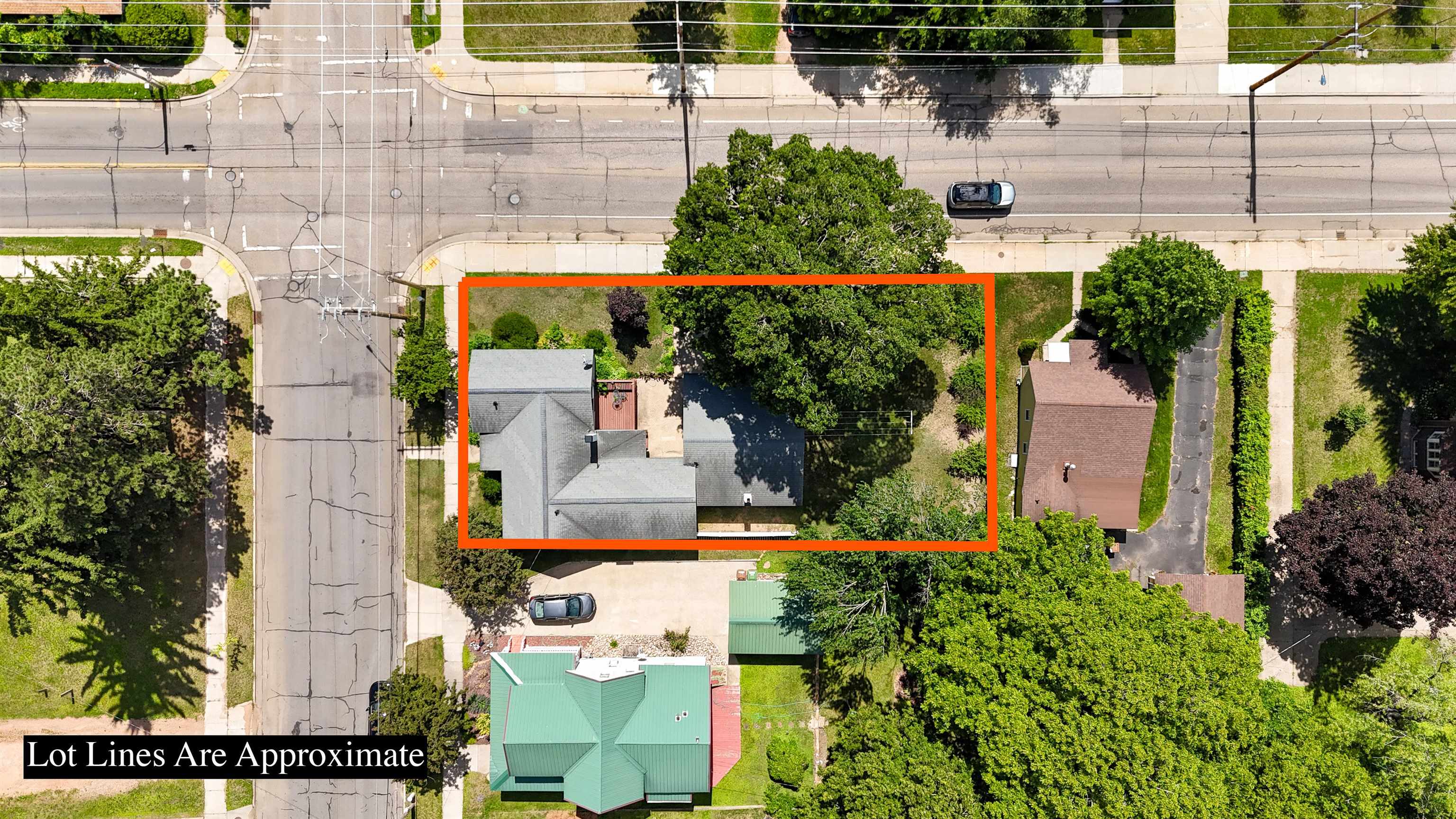 1000 WISCONSIN STREET, Stevens Point, Wisconsin 54481, 3 Bedrooms Bedrooms, ,1 BathroomBathrooms,Residential,For Sale,1000 WISCONSIN STREET,22602938
