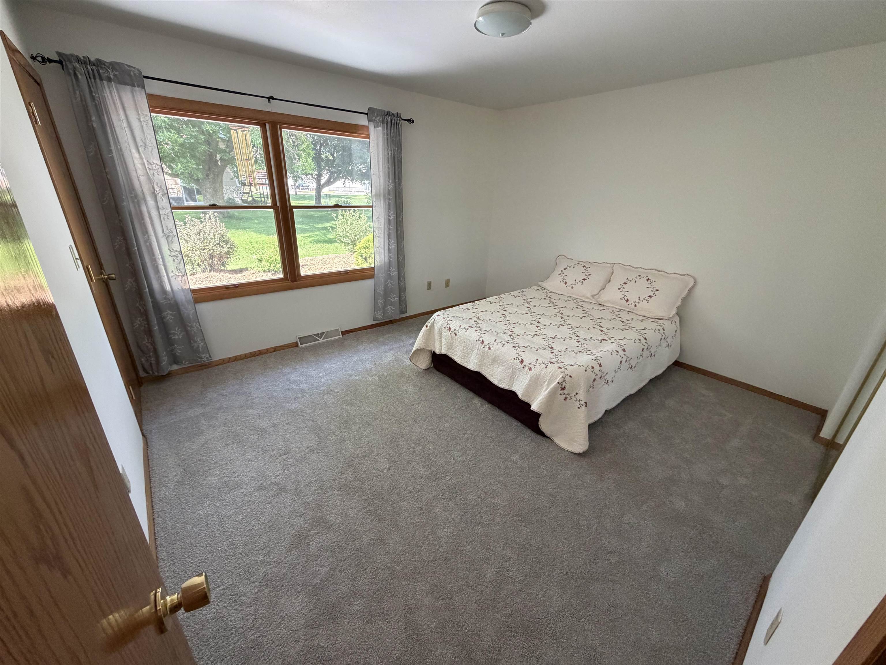 106 S 6TH STREET, Colby, Wisconsin 54421, 3 Bedrooms Bedrooms, ,1 BathroomBathrooms,Residential,For Sale,106 S 6TH STREET,22602943