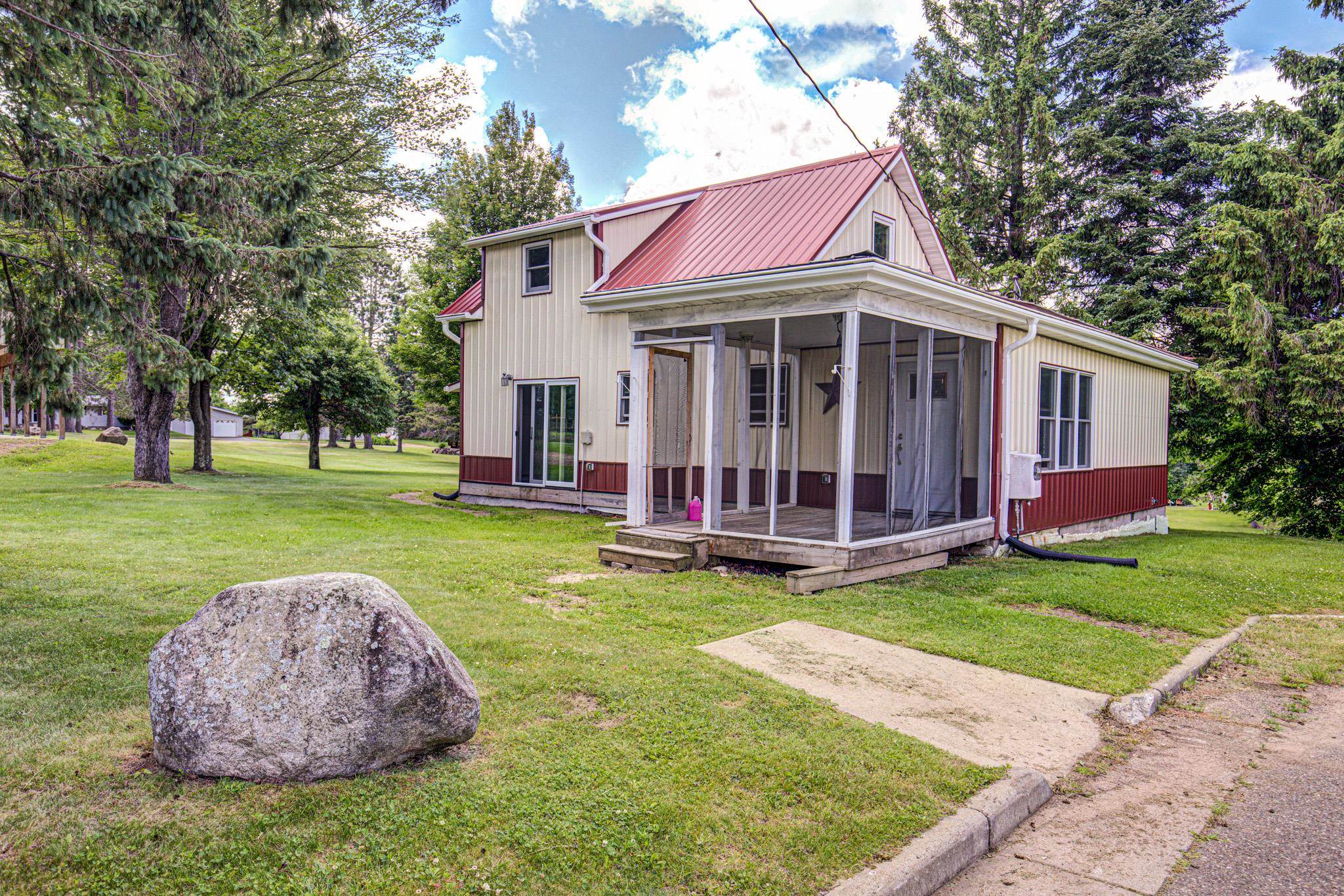 1052 ASH STREET, Prentice, Wisconsin 54556, 3 Bedrooms Bedrooms, ,2 BathroomsBathrooms,Residential,For Sale,1052 ASH STREET,22602944