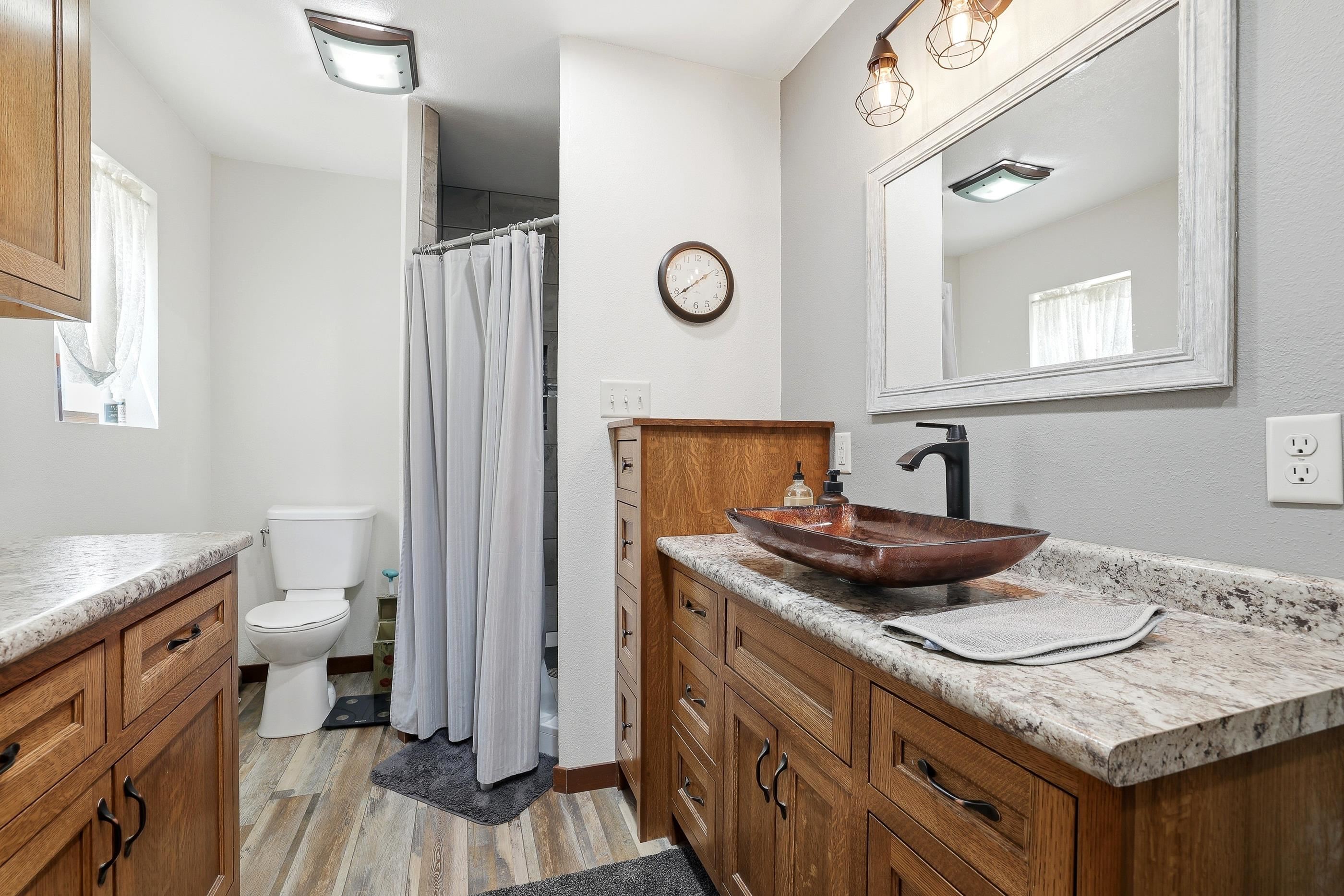 N4825 COUNTY ROAD Q, Waupaca, Wisconsin 54981, 4 Bedrooms Bedrooms, ,2 BathroomsBathrooms,Residential,For Sale,N4825 COUNTY ROAD Q,22602946