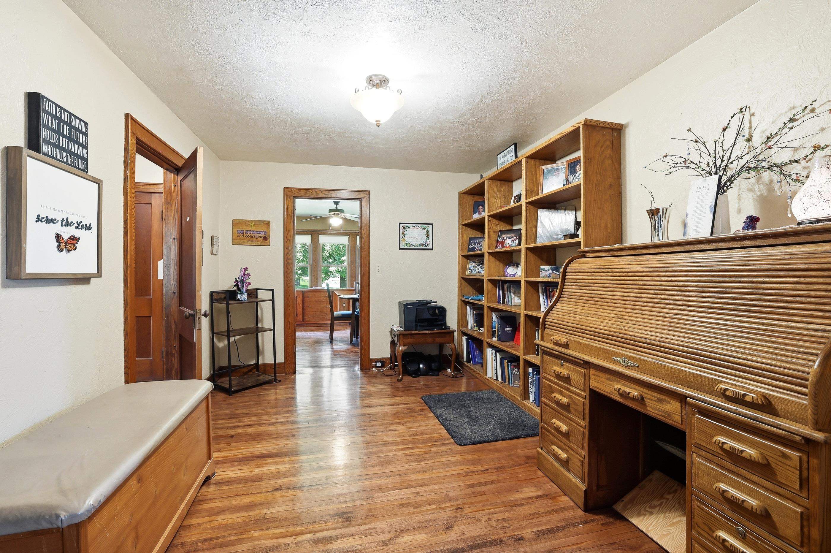 N4825 COUNTY ROAD Q, Waupaca, Wisconsin 54981, 4 Bedrooms Bedrooms, ,2 BathroomsBathrooms,Residential,For Sale,N4825 COUNTY ROAD Q,22602946