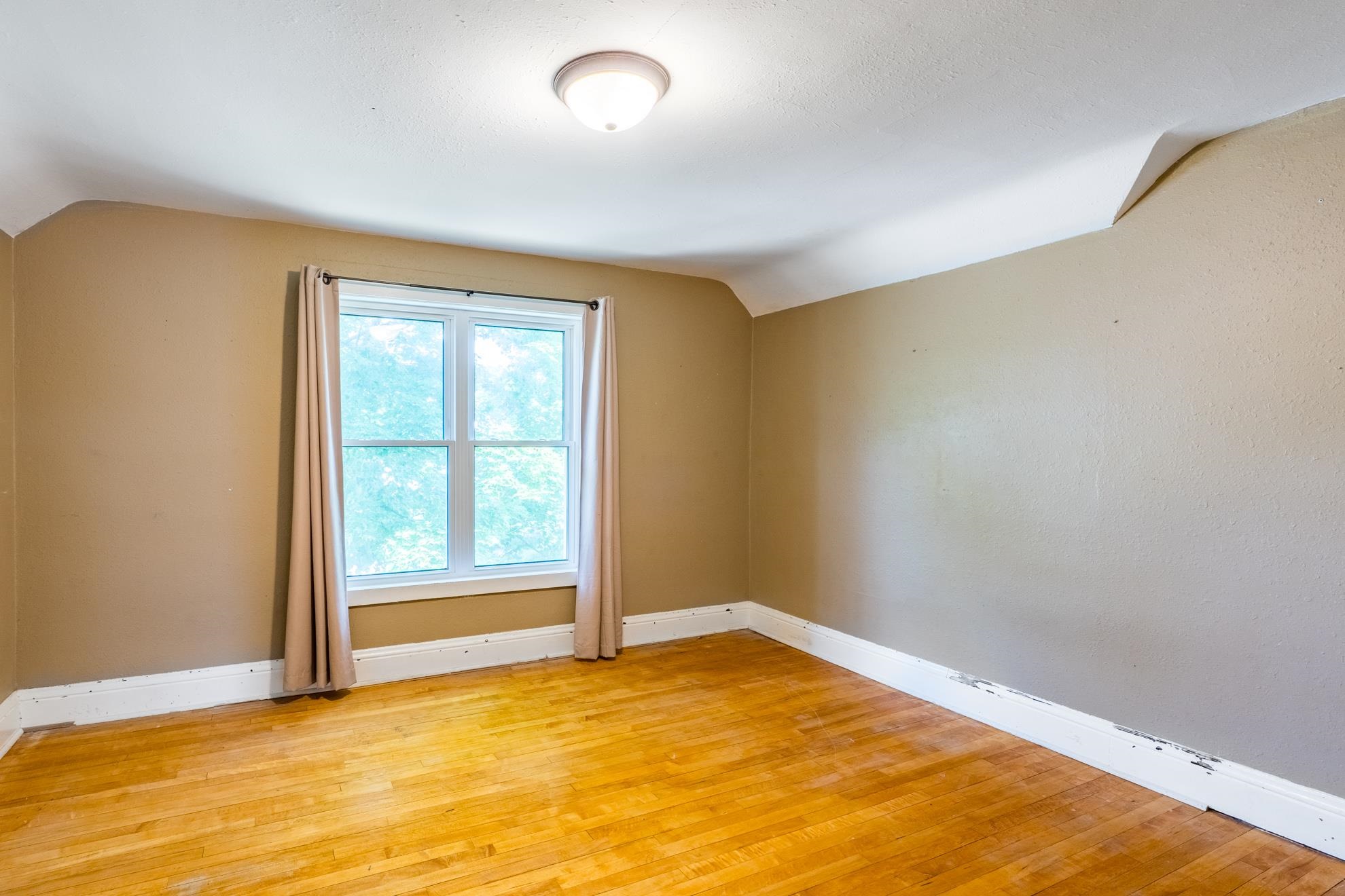 2513 GOWEN STREET, Wausau, Wisconsin 54403, 3 Bedrooms Bedrooms, ,2 BathroomsBathrooms,Residential,For Sale,2513 GOWEN STREET,22602949