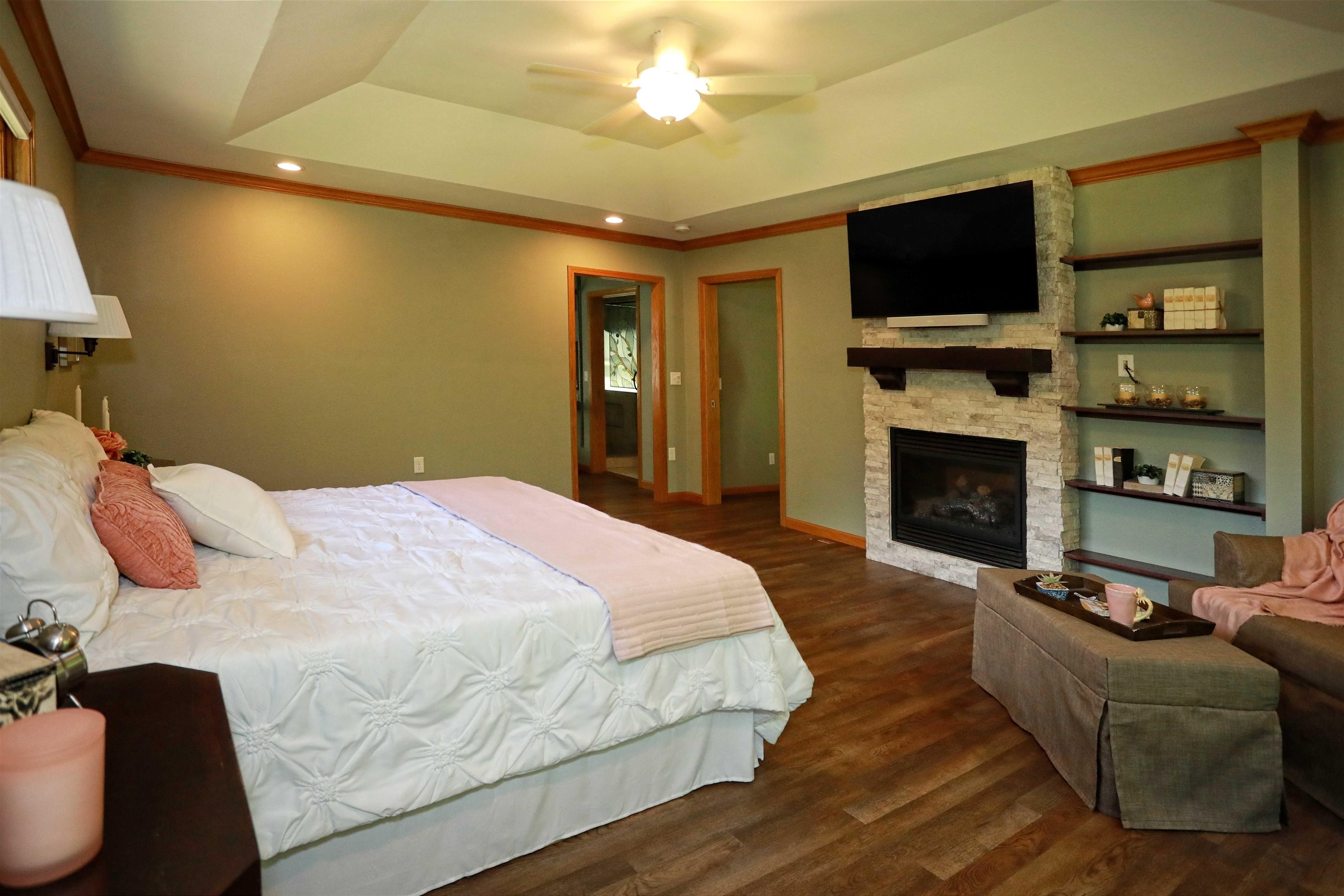 1424 OXBOW ROAD, Stevens Point, Wisconsin 54482, 3 Bedrooms Bedrooms, ,3 BathroomsBathrooms,Residential,For Sale,1424 OXBOW ROAD,22602951