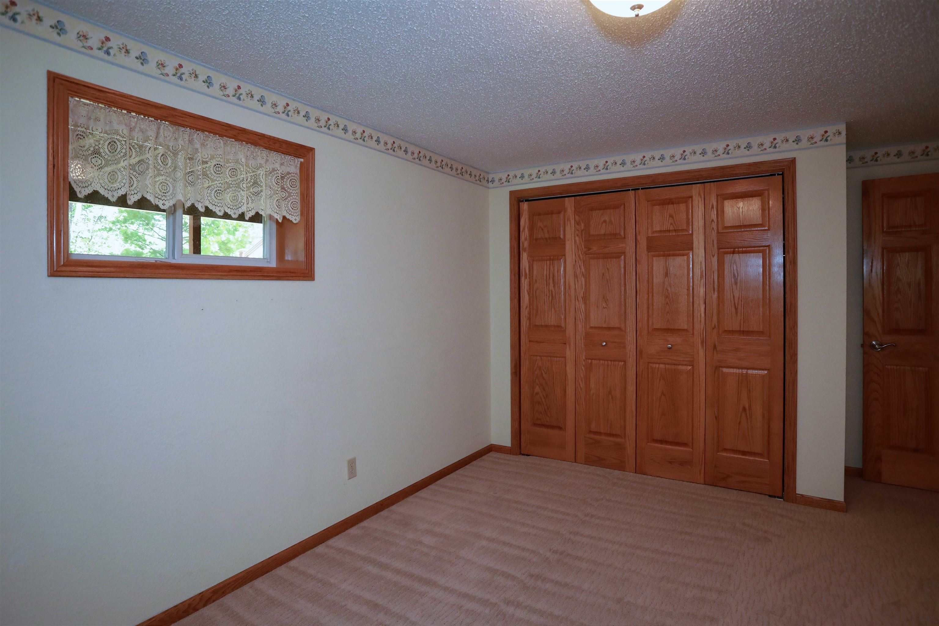 1424 OXBOW ROAD, Stevens Point, Wisconsin 54482, 3 Bedrooms Bedrooms, ,3 BathroomsBathrooms,Residential,For Sale,1424 OXBOW ROAD,22602951