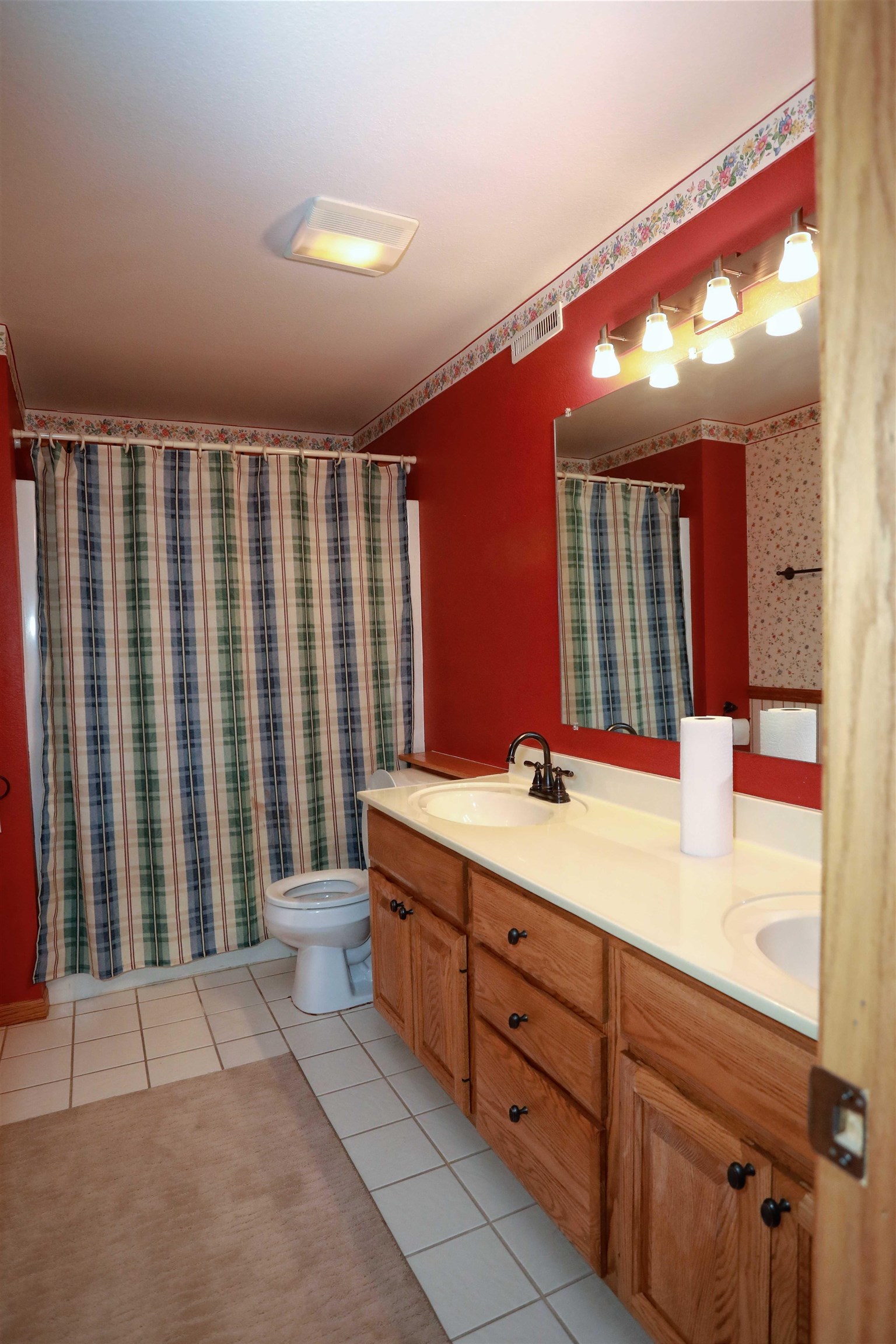 1424 OXBOW ROAD, Stevens Point, Wisconsin 54482, 3 Bedrooms Bedrooms, ,3 BathroomsBathrooms,Residential,For Sale,1424 OXBOW ROAD,22602951