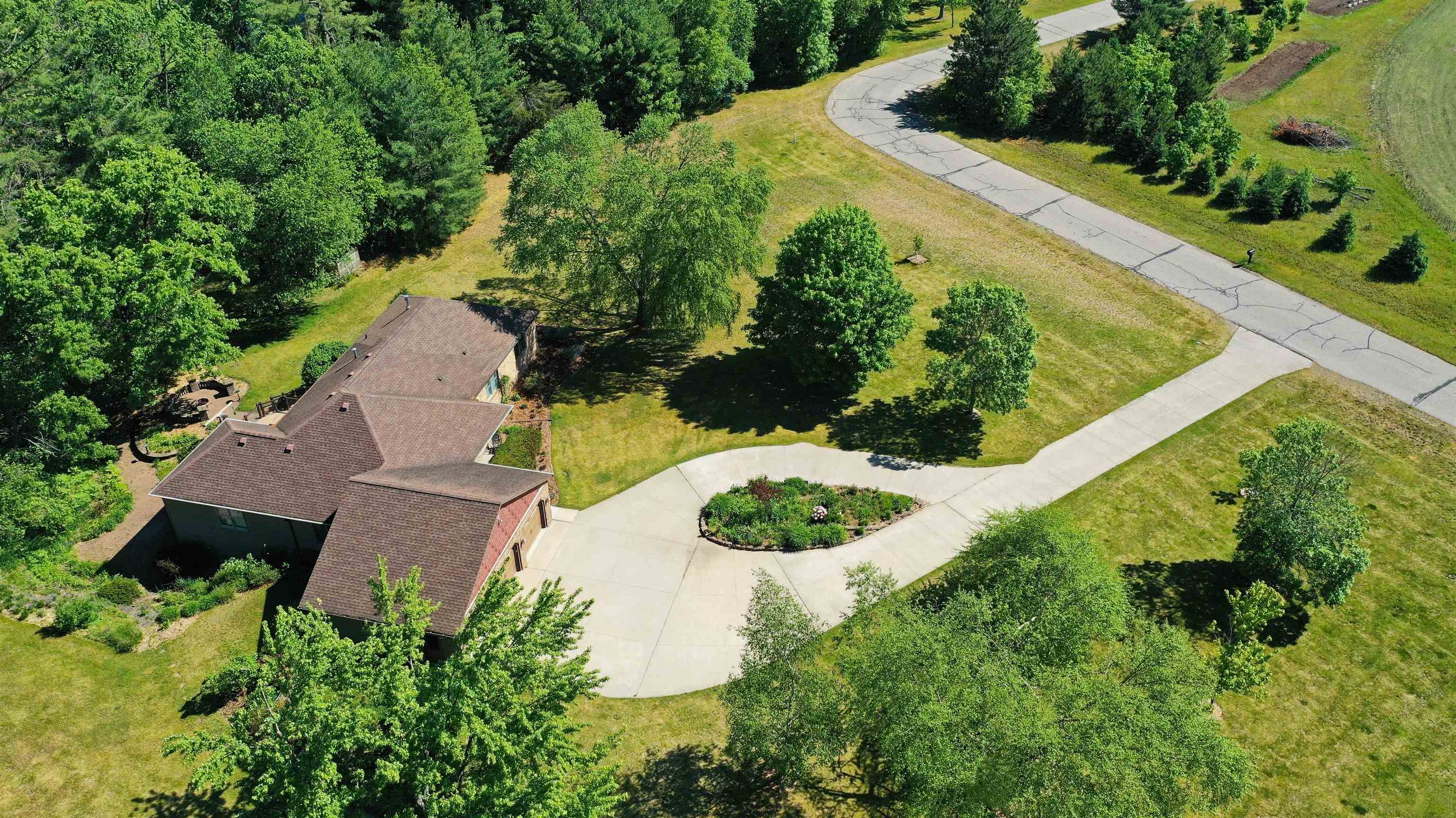 1424 OXBOW ROAD, Stevens Point, Wisconsin 54482, 3 Bedrooms Bedrooms, ,3 BathroomsBathrooms,Residential,For Sale,1424 OXBOW ROAD,22602951