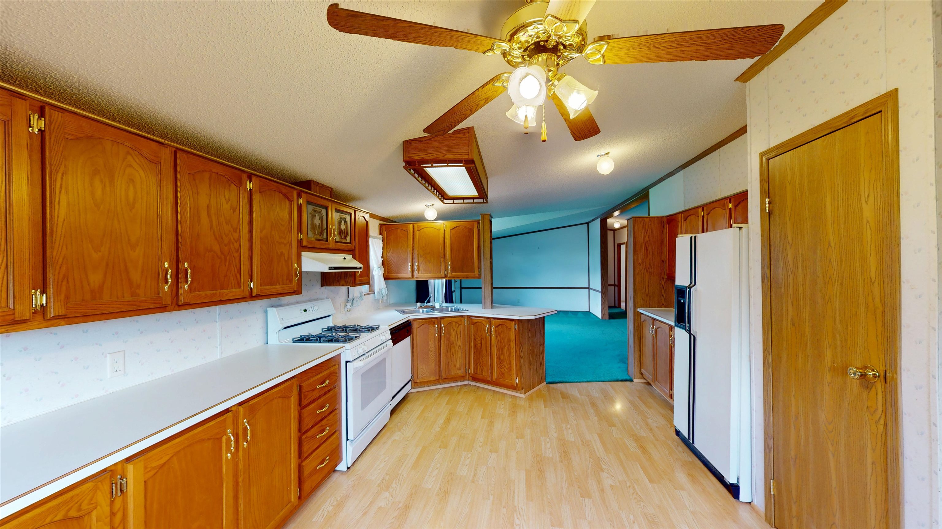 206138 COUNTY ROAD M, Stratford, Wisconsin 54484, 3 Bedrooms Bedrooms, ,2 BathroomsBathrooms,Residential,For Sale,206138 COUNTY ROAD M,22602954