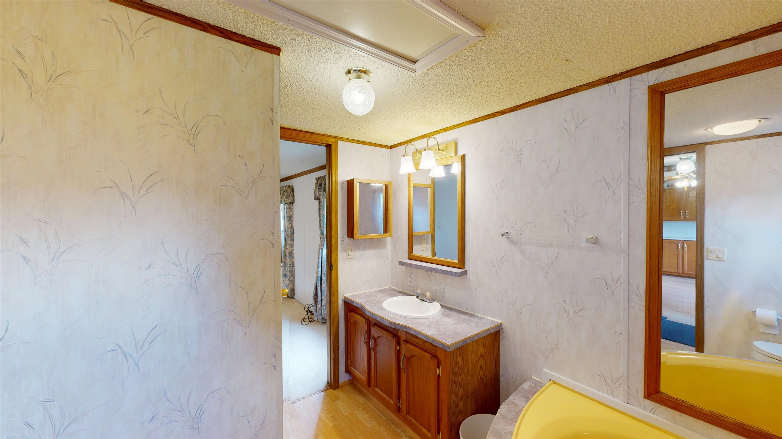 206138 COUNTY ROAD M, Stratford, Wisconsin 54484, 3 Bedrooms Bedrooms, ,2 BathroomsBathrooms,Residential,For Sale,206138 COUNTY ROAD M,22602954