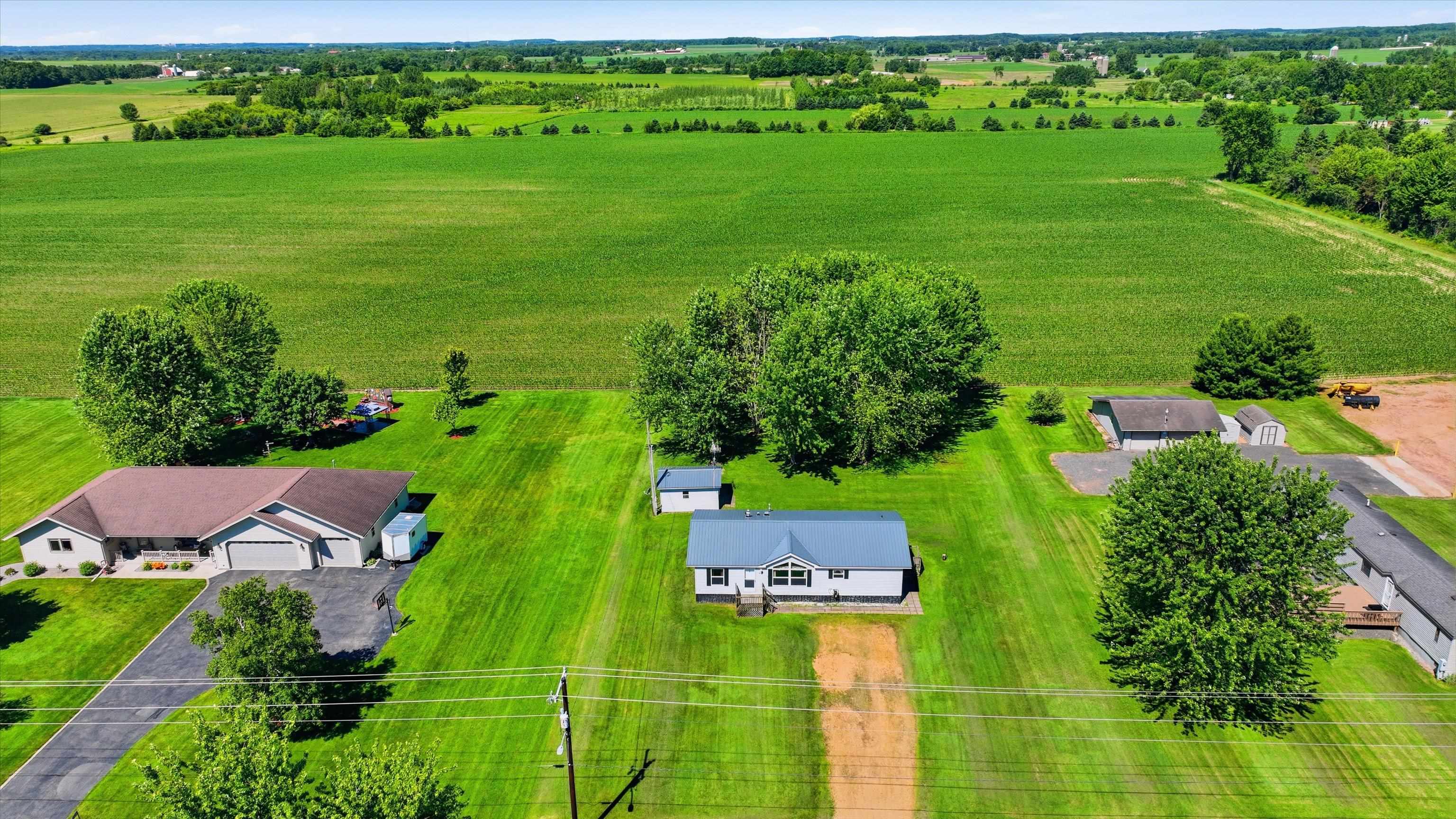206138 COUNTY ROAD M, Stratford, Wisconsin 54484, 3 Bedrooms Bedrooms, ,2 BathroomsBathrooms,Residential,For Sale,206138 COUNTY ROAD M,22602954