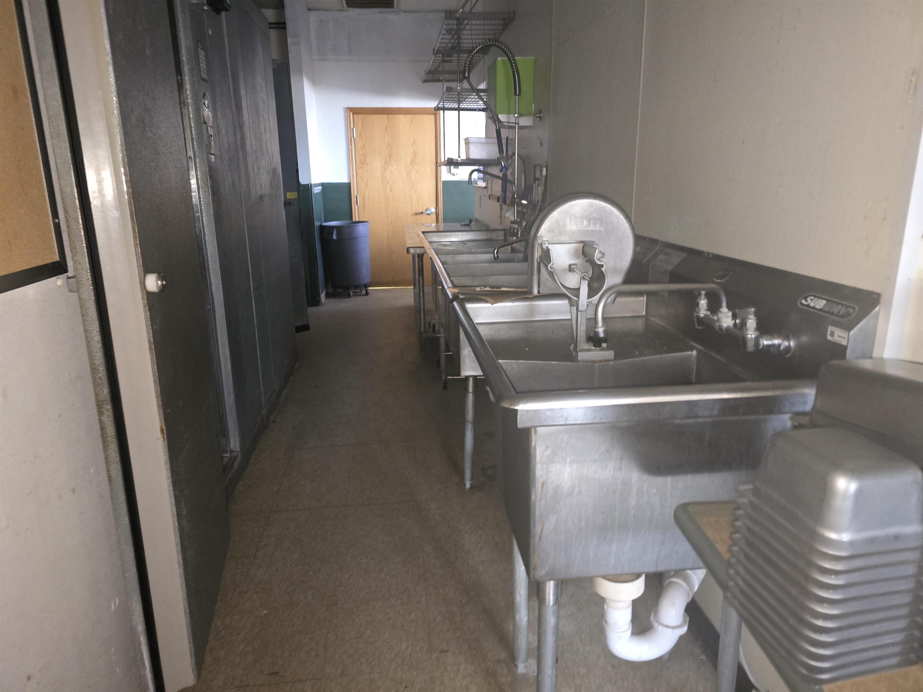 28 PARK RIDGE DRIVE, Stevens Point, Wisconsin 54481, ,Commercial/industrial,For Rent,28 PARK RIDGE DRIVE,22602955