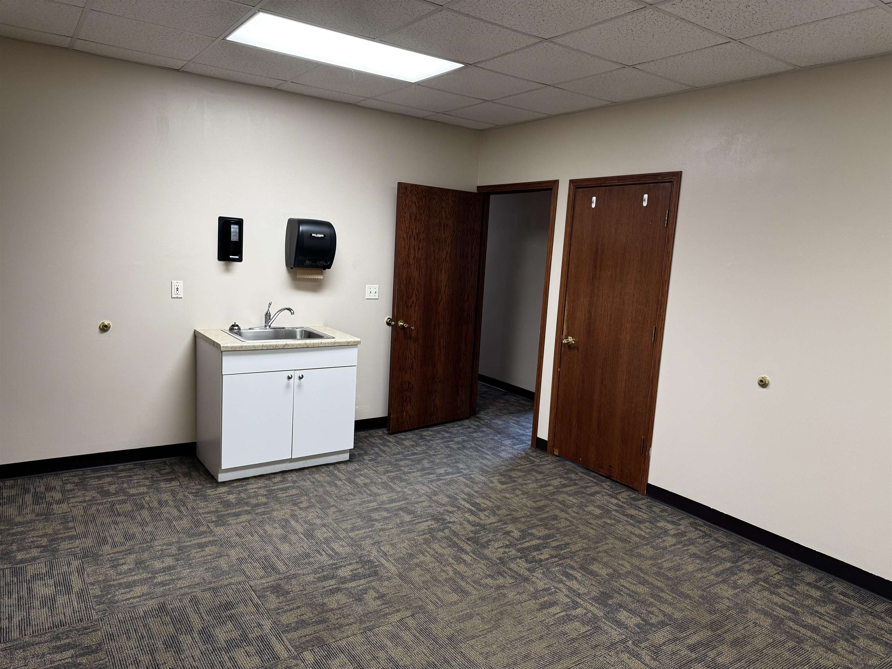 3540 STEWART AVENUE, Wausau, Wisconsin 54401, ,Commercial/industrial,For Rent,3540 STEWART AVENUE,22602964