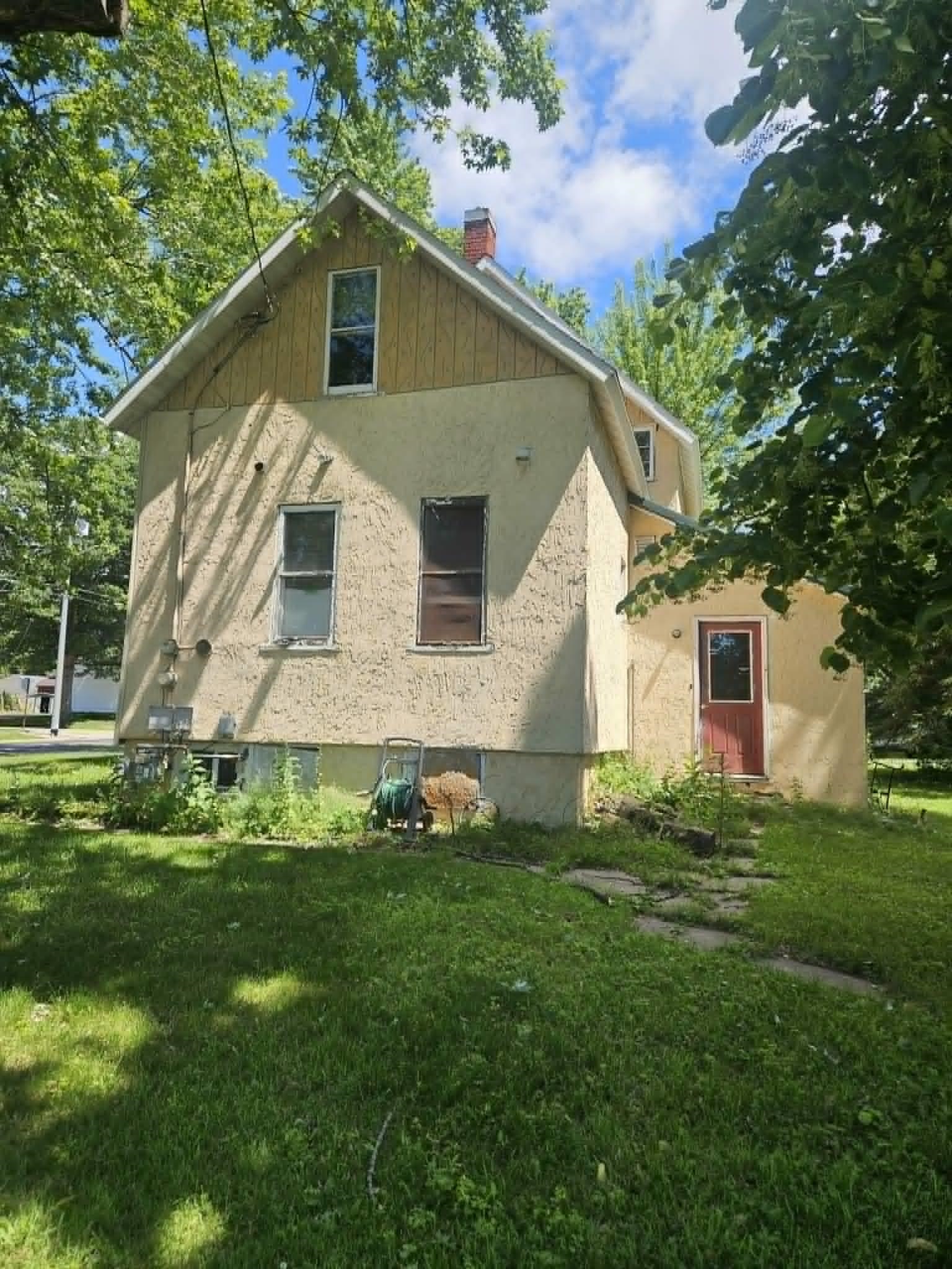 114 E 9TH STREET, Marshfield, Wisconsin 54449, ,Multi-family,For Sale,114 E 9TH STREET,22602974