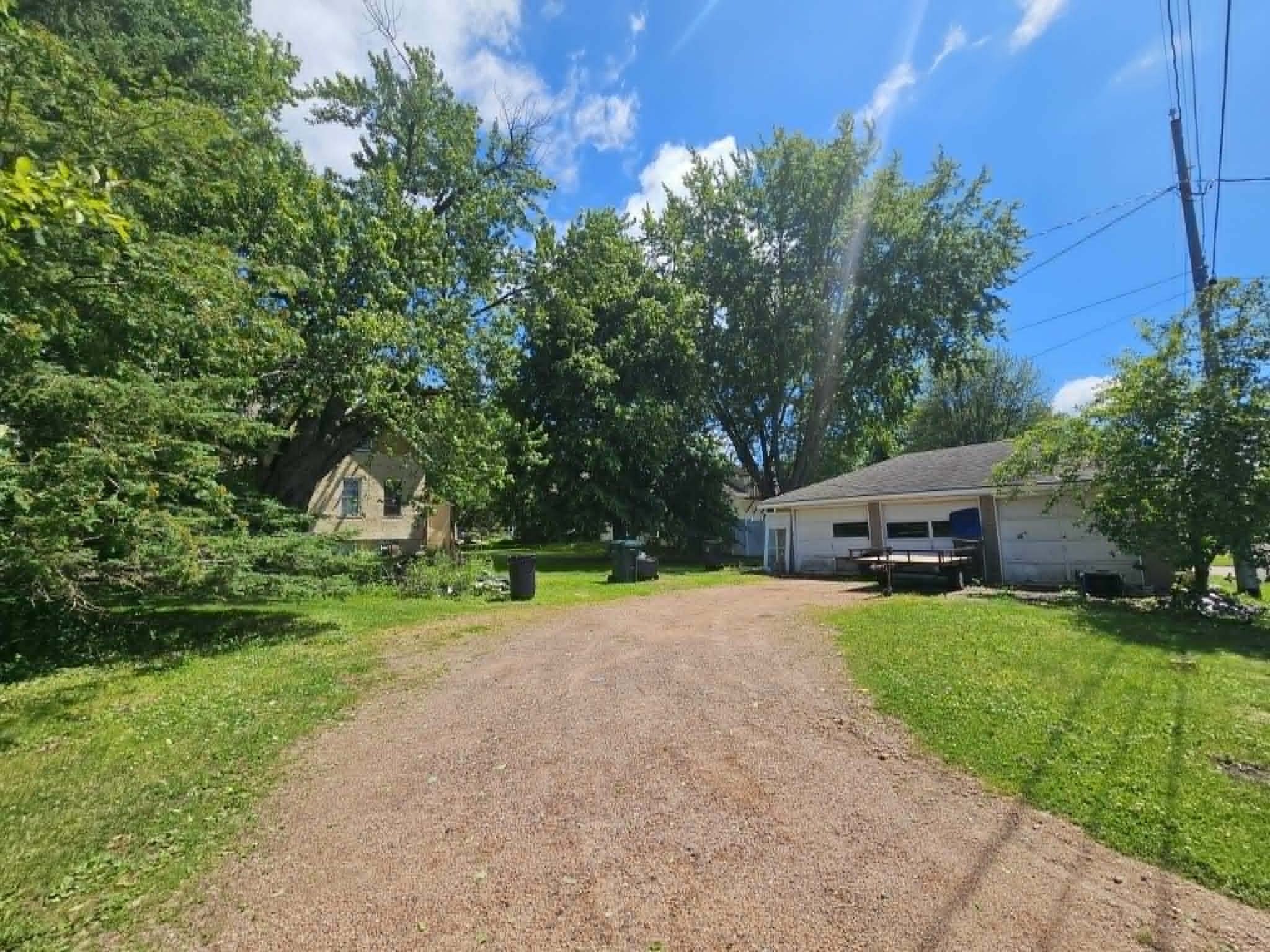 114 E 9TH STREET, Marshfield, Wisconsin 54449, ,Multi-family,For Sale,114 E 9TH STREET,22602974