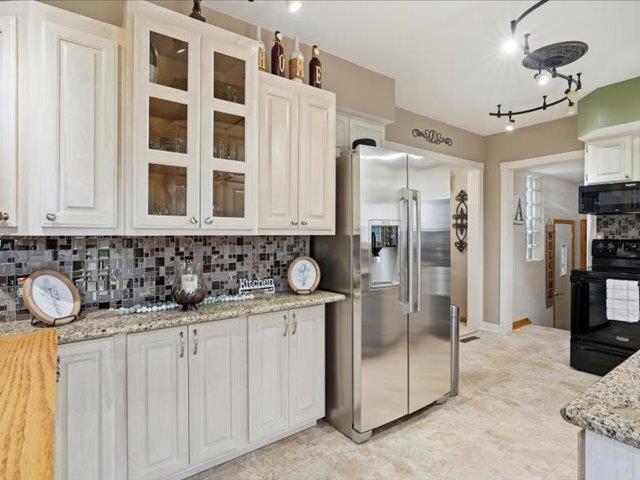 821 S DIVISION STREET, Colby, Wisconsin 54421, 2 Bedrooms Bedrooms, ,1 BathroomBathrooms,Residential,For Sale,821 S DIVISION STREET,22602975