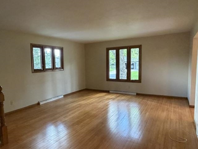406 EVERGREEN AVENUE, Marshfield, Wisconsin 54449, 3 Bedrooms Bedrooms, ,2 BathroomsBathrooms,Residential,For Sale,406 EVERGREEN AVENUE,22602978