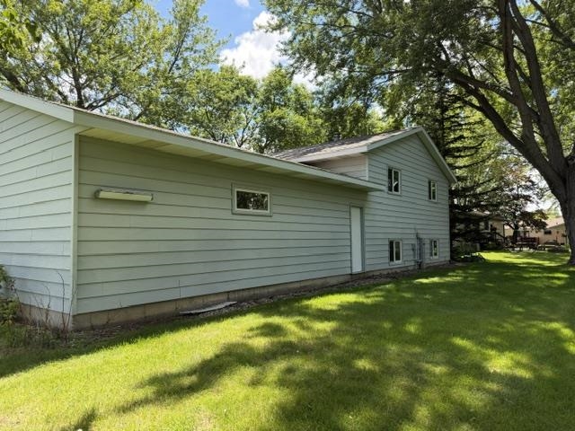 406 EVERGREEN AVENUE, Marshfield, Wisconsin 54449, 3 Bedrooms Bedrooms, ,2 BathroomsBathrooms,Residential,For Sale,406 EVERGREEN AVENUE,22602978