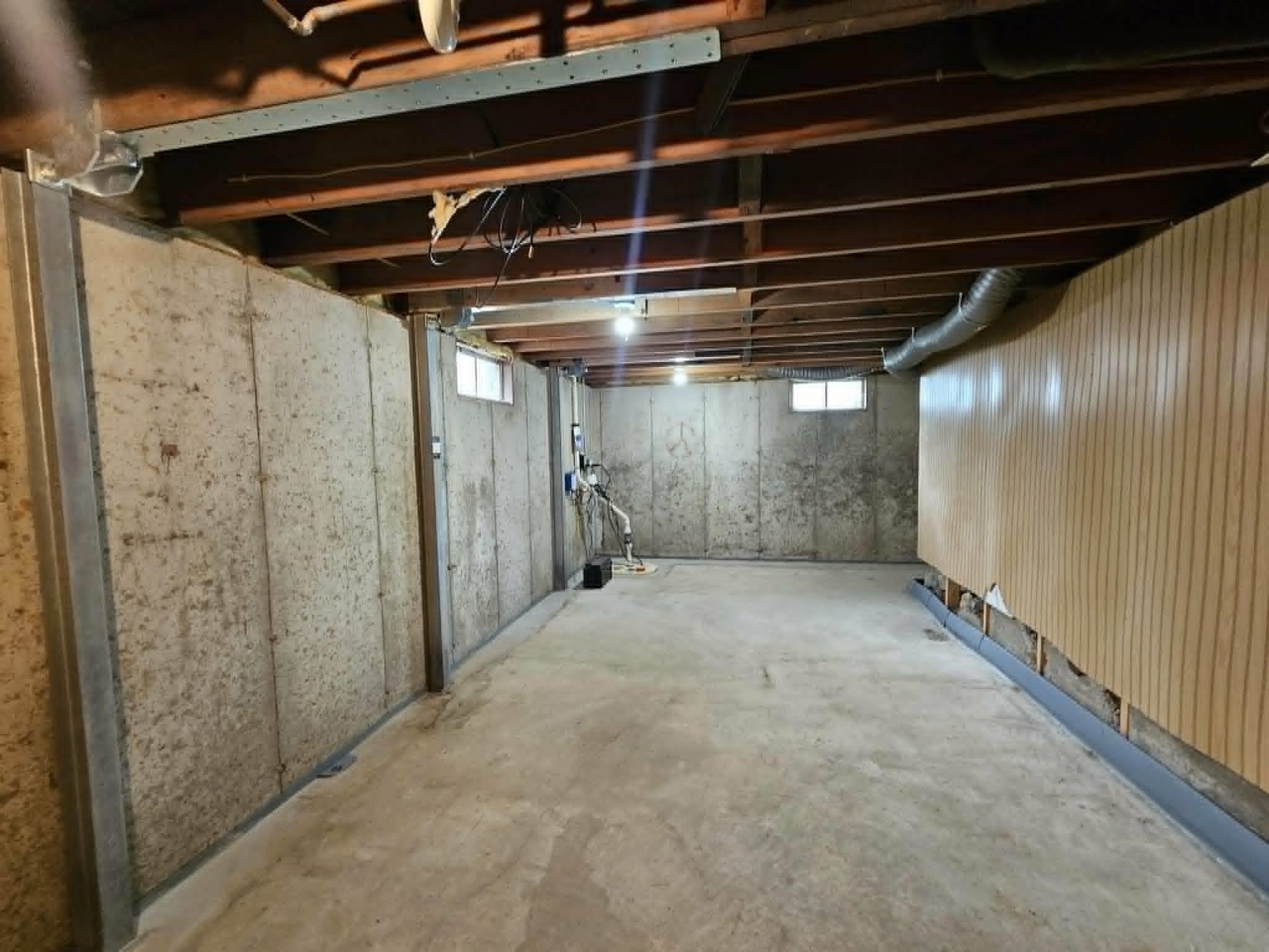 827 W NORTH STREET, Marshfield, Wisconsin 54449, 3 Bedrooms Bedrooms, ,1 BathroomBathrooms,Residential,For Sale,827 W NORTH STREET,22602986