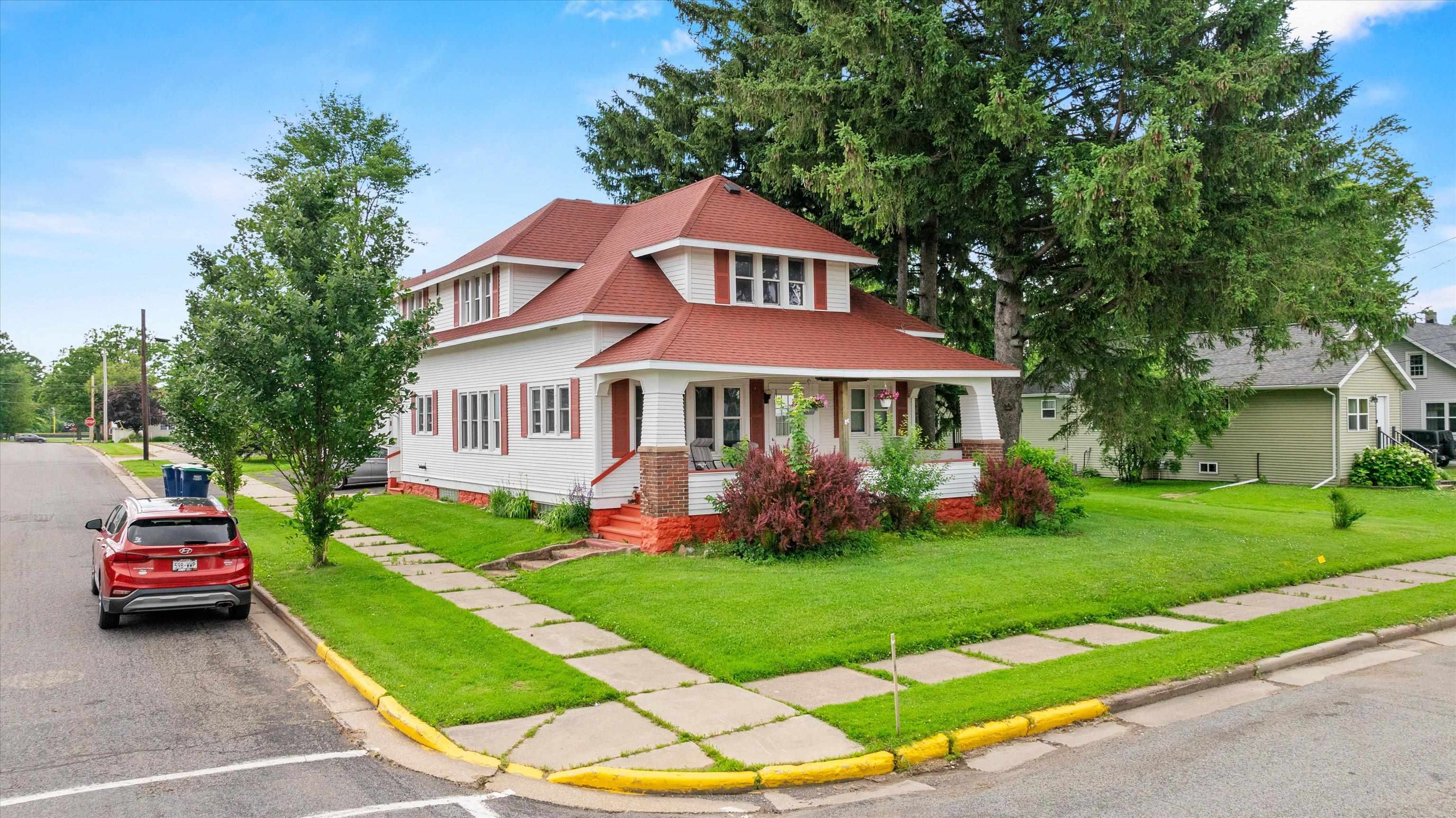 213400 - 213402 LEGION STREET, Stratford, Wisconsin 54484, 2 Bedrooms Bedrooms, 6 Rooms Rooms,1 BathroomBathrooms,Multi-family,For Sale,213400 - 213402 LEGION STREET,22602998