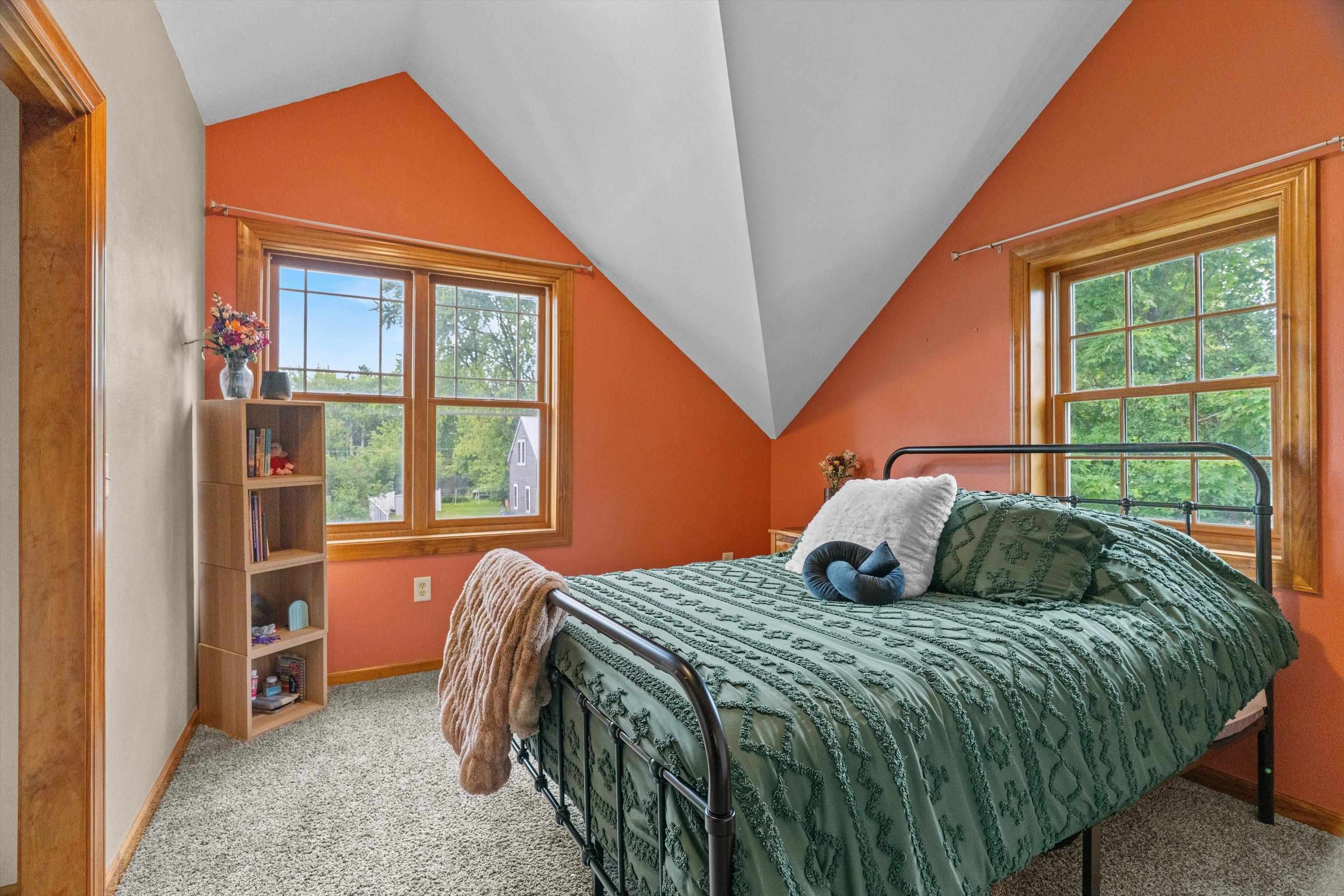 400 W MAIN STREET, Spencer, Wisconsin 54479, 3 Bedrooms Bedrooms, ,2 BathroomsBathrooms,Residential,For Sale,400 W MAIN STREET,22603021