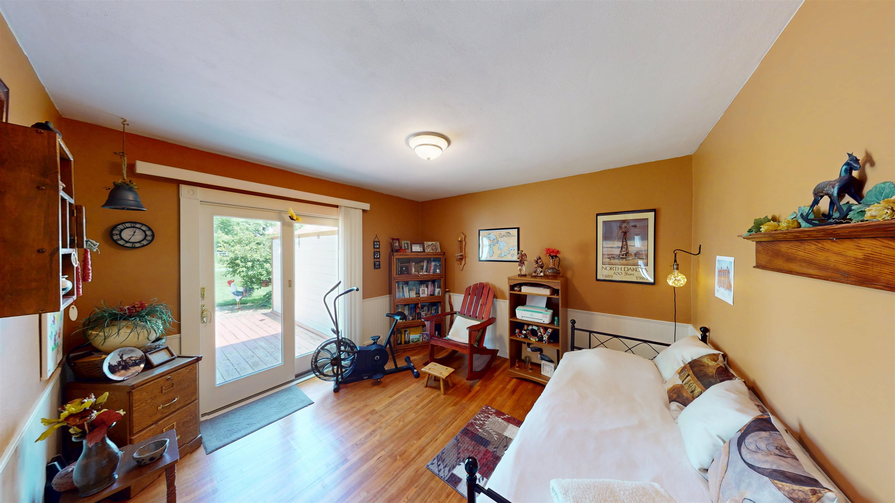 1011 W PARK STREET, Marshfield, Wisconsin 54449, 3 Bedrooms Bedrooms, ,1 BathroomBathrooms,Residential,For Sale,1011 W PARK STREET,22603029