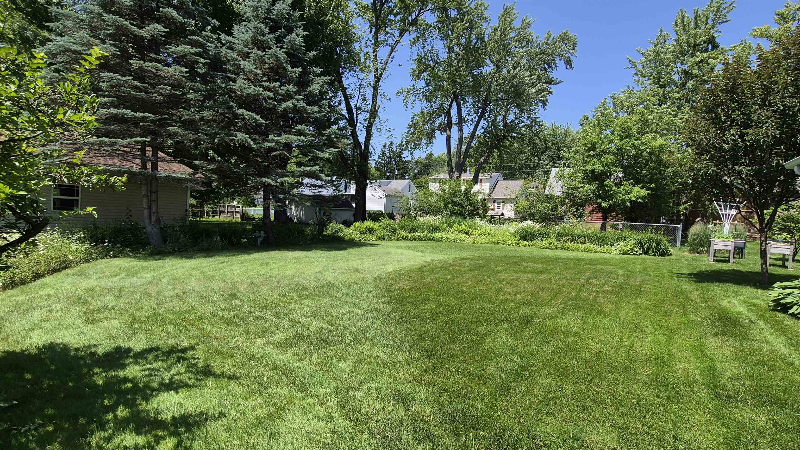 1011 W PARK STREET, Marshfield, Wisconsin 54449, 3 Bedrooms Bedrooms, ,1 BathroomBathrooms,Residential,For Sale,1011 W PARK STREET,22603029