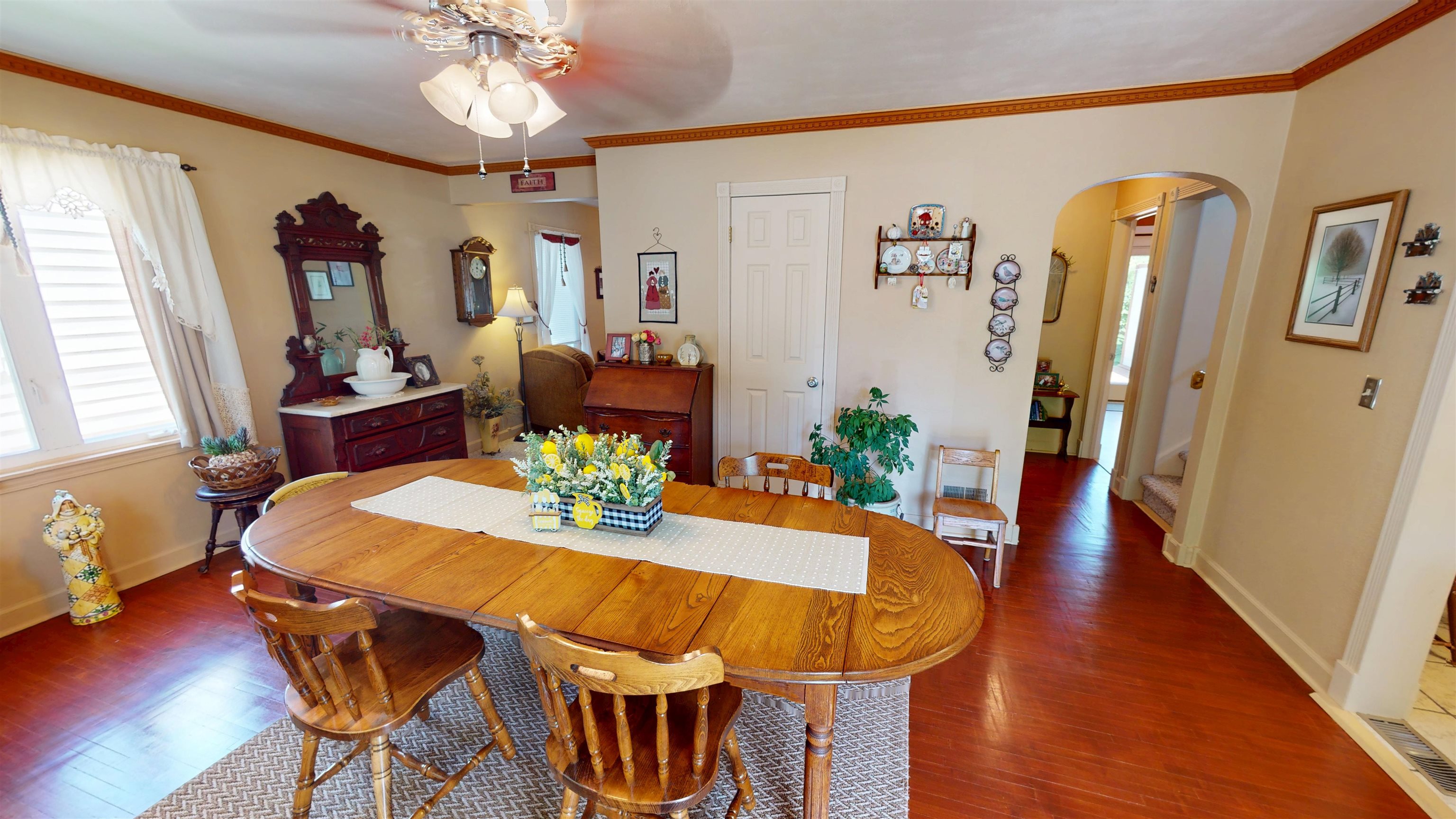 1011 W PARK STREET, Marshfield, Wisconsin 54449, 3 Bedrooms Bedrooms, ,1 BathroomBathrooms,Residential,For Sale,1011 W PARK STREET,22603029