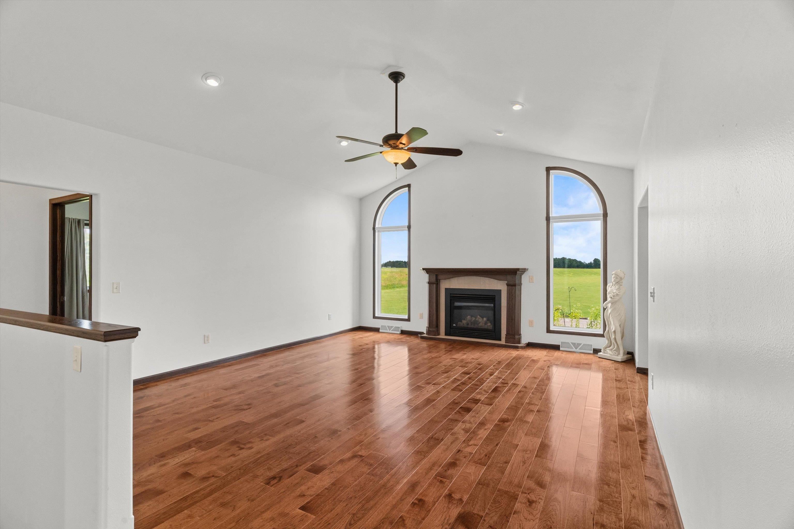 8072 MILL CREEK ROAD, Marshfield, Wisconsin 54449, 3 Bedrooms Bedrooms, ,3 BathroomsBathrooms,Residential,For Sale,8072 MILL CREEK ROAD,22603030