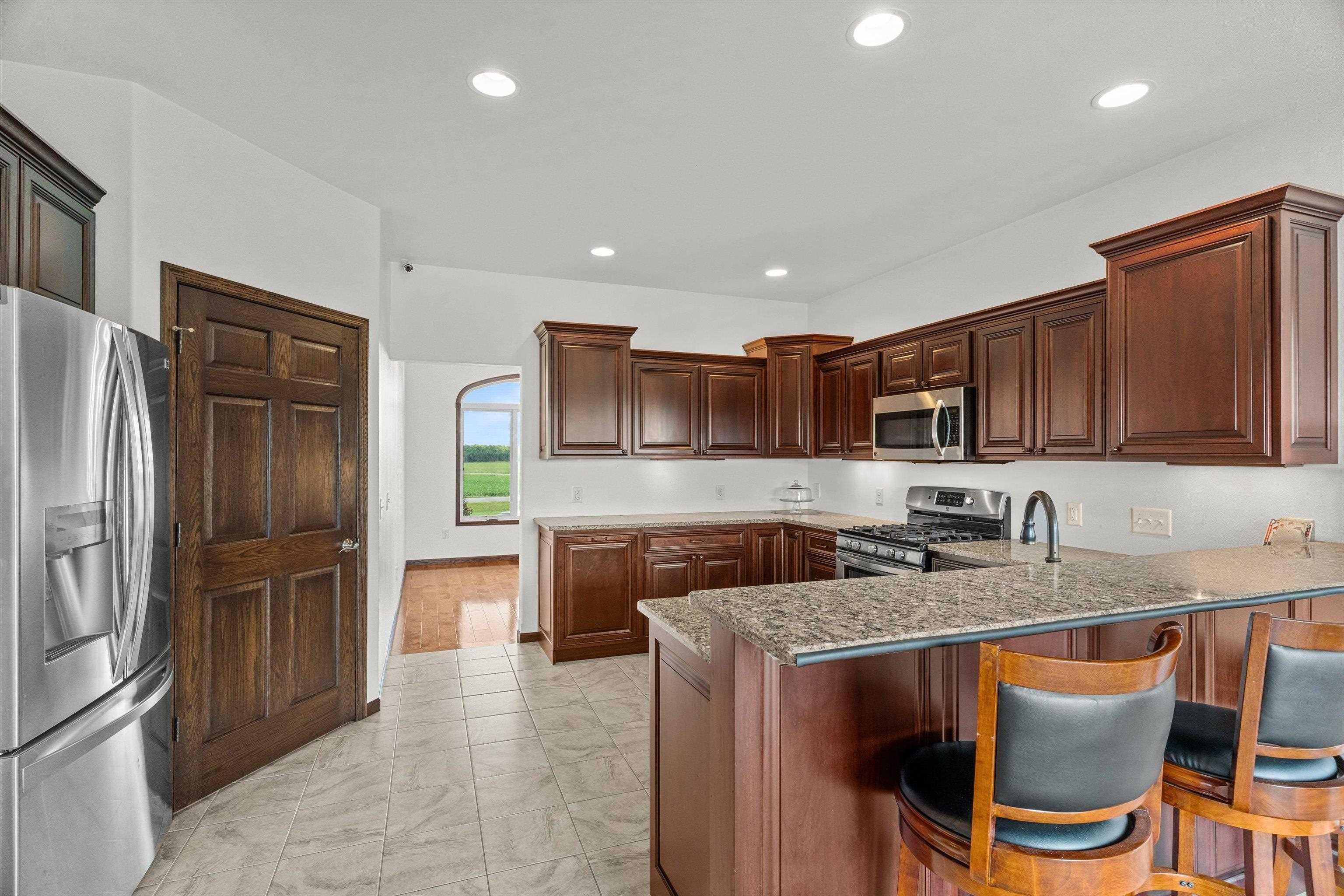 8072 MILL CREEK ROAD, Marshfield, Wisconsin 54449, 3 Bedrooms Bedrooms, ,3 BathroomsBathrooms,Residential,For Sale,8072 MILL CREEK ROAD,22603030
