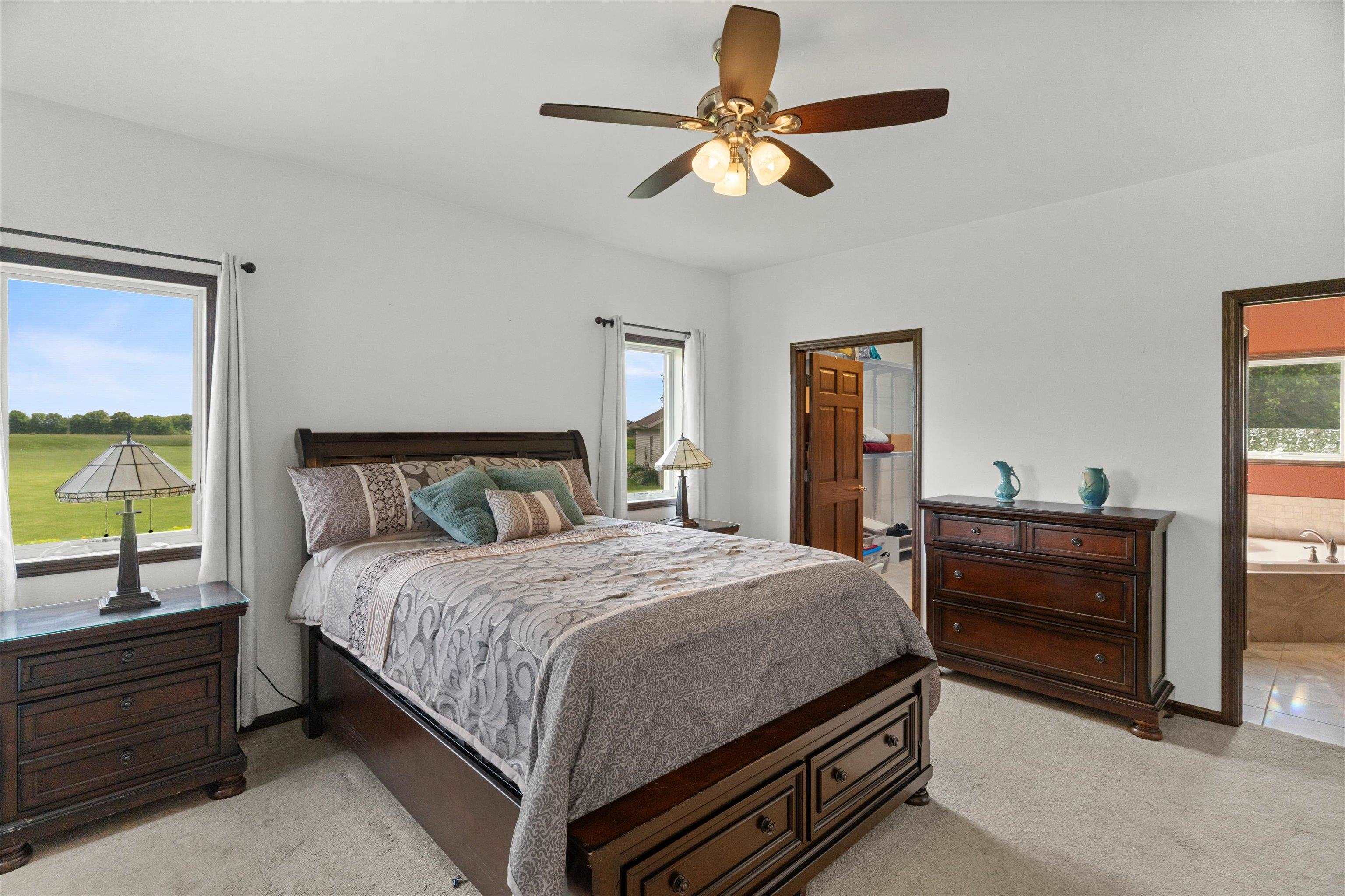 8072 MILL CREEK ROAD, Marshfield, Wisconsin 54449, 3 Bedrooms Bedrooms, ,3 BathroomsBathrooms,Residential,For Sale,8072 MILL CREEK ROAD,22603030