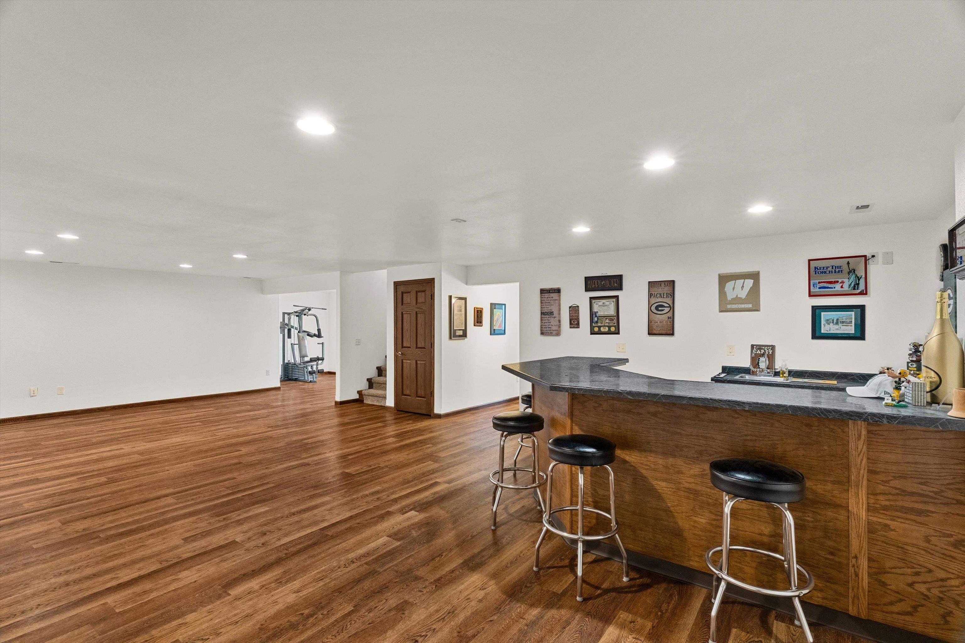 8072 MILL CREEK ROAD, Marshfield, Wisconsin 54449, 3 Bedrooms Bedrooms, ,3 BathroomsBathrooms,Residential,For Sale,8072 MILL CREEK ROAD,22603030
