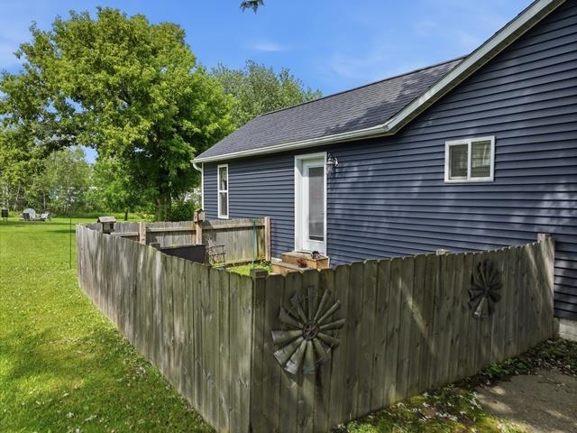 419 W MCMILLAN STREET, Marshfield, Wisconsin 54449, 2 Bedrooms Bedrooms, ,1 BathroomBathrooms,Residential,For Sale,419 W MCMILLAN STREET,22603070