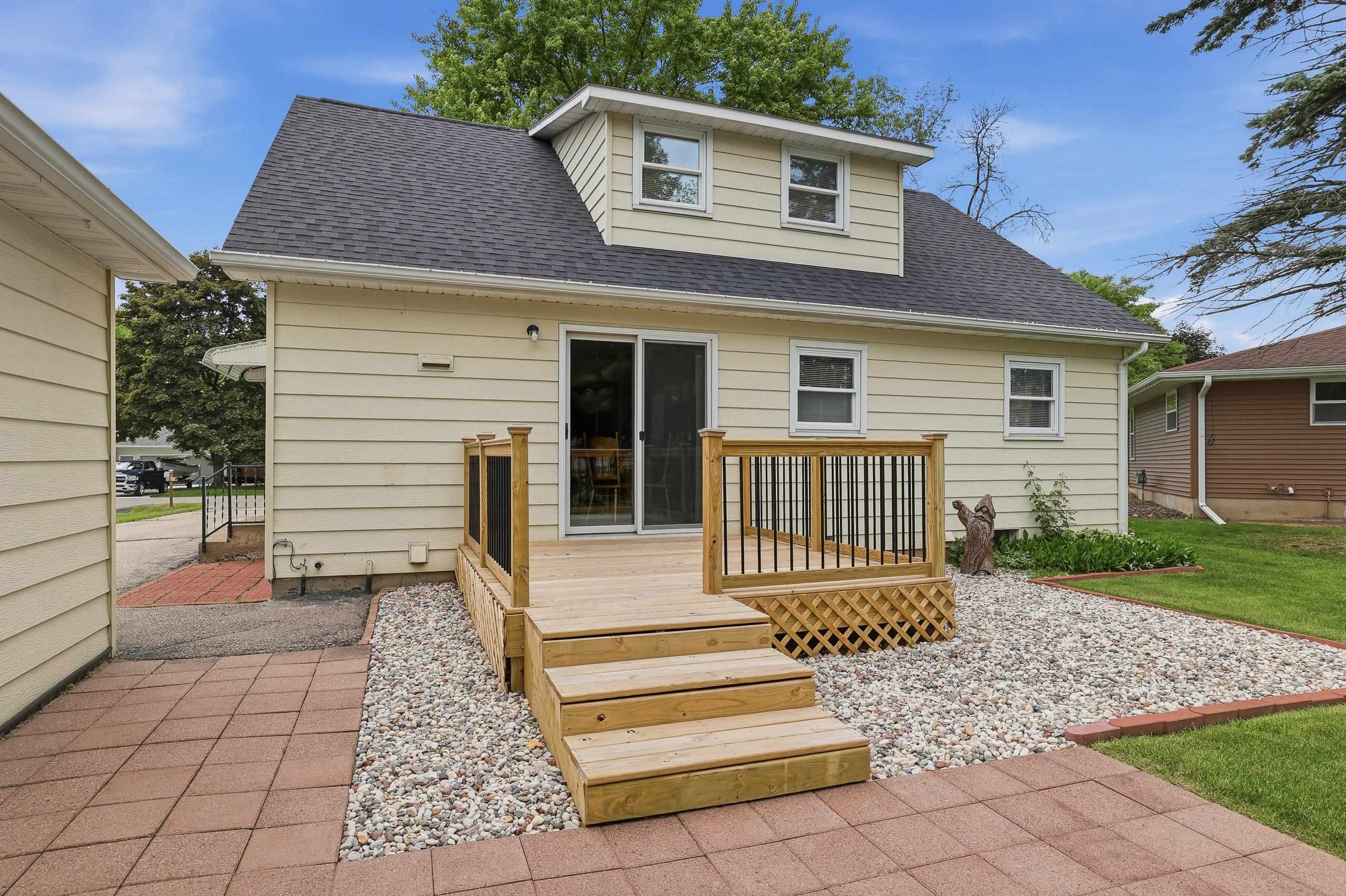 417 WILDWOOD COURT, Marshfield, Wisconsin 54449, 4 Bedrooms Bedrooms, ,1 BathroomBathrooms,Residential,For Sale,417 WILDWOOD COURT,22603089