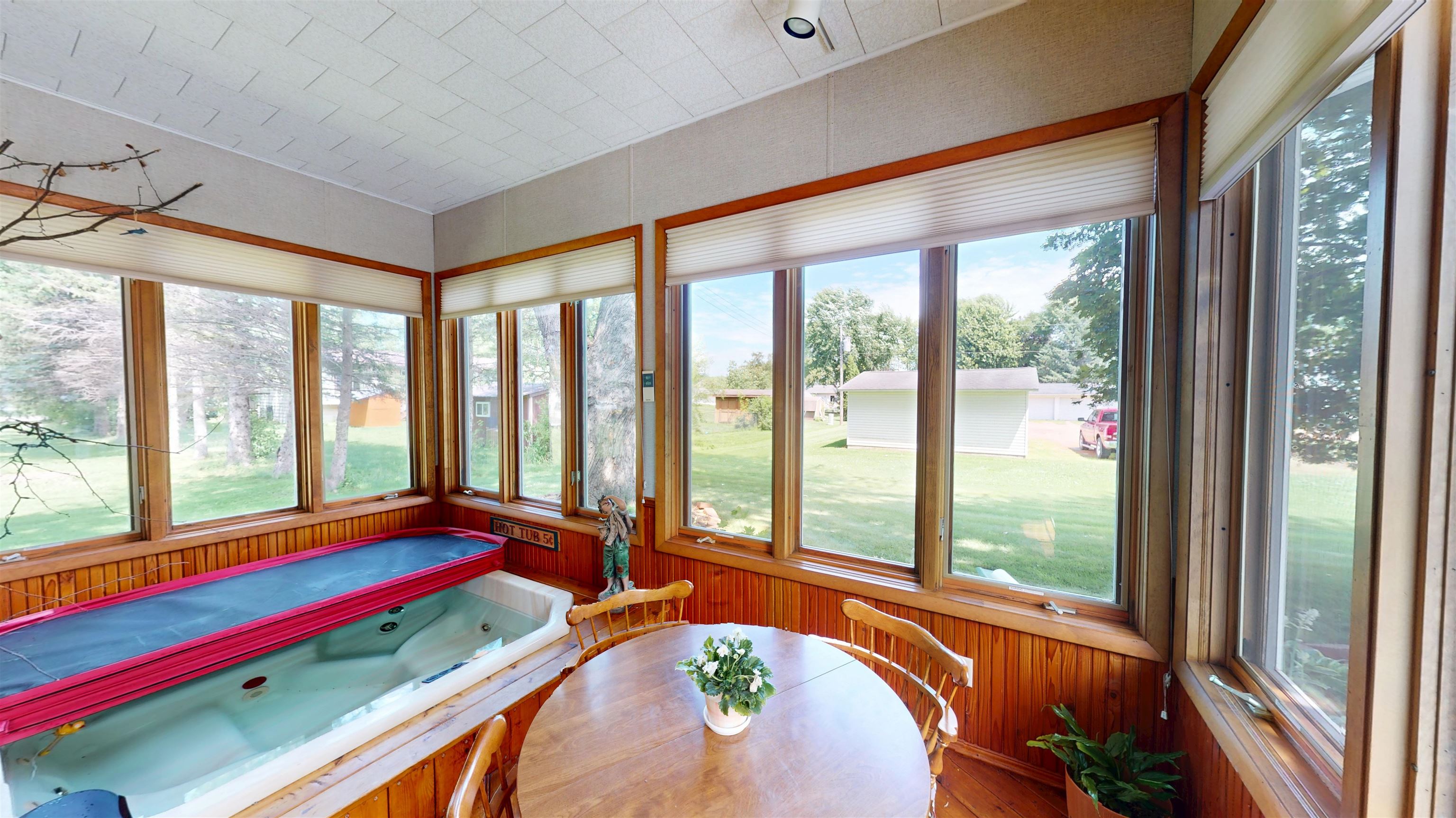 704 S Lasalle Street, Spencer, Wisconsin 54484, 2 Bedrooms Bedrooms, ,2 BathroomsBathrooms,Residential,For Sale,704 S Lasalle Street,22603097