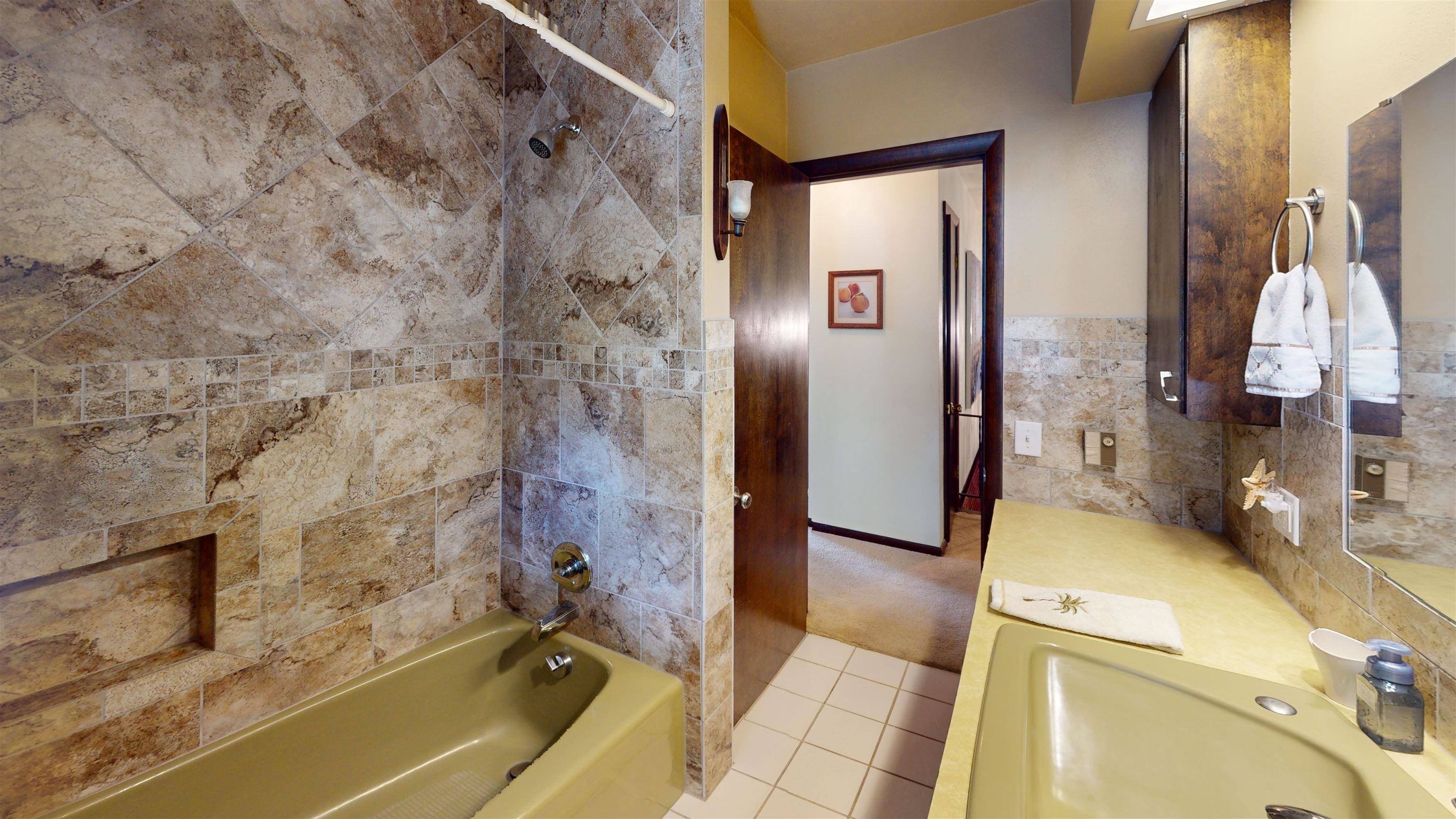 704 S Lasalle Street, Spencer, Wisconsin 54484, 2 Bedrooms Bedrooms, ,2 BathroomsBathrooms,Residential,For Sale,704 S Lasalle Street,22603097