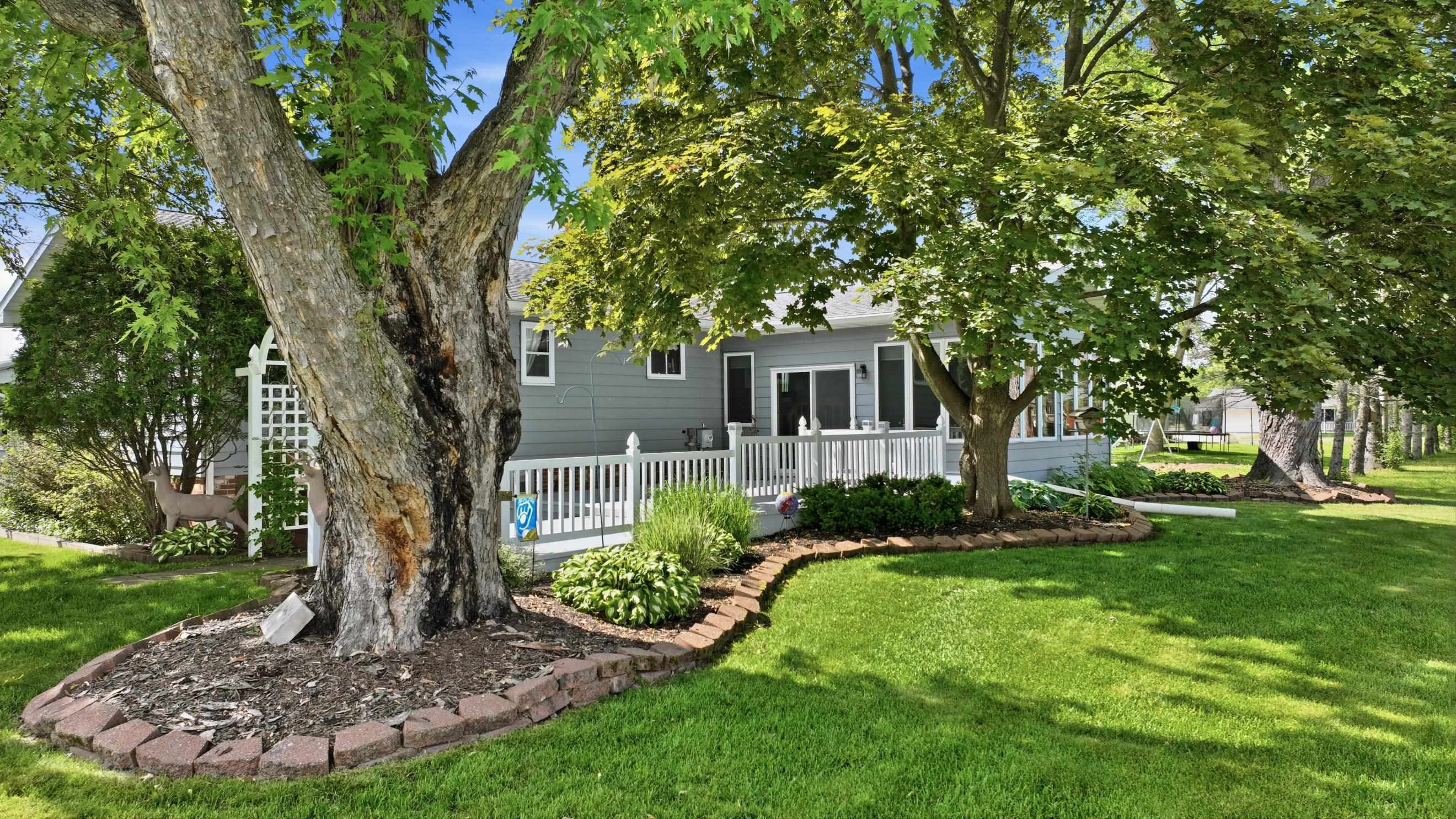 704 S Lasalle Street, Spencer, Wisconsin 54484, 2 Bedrooms Bedrooms, ,2 BathroomsBathrooms,Residential,For Sale,704 S Lasalle Street,22603097