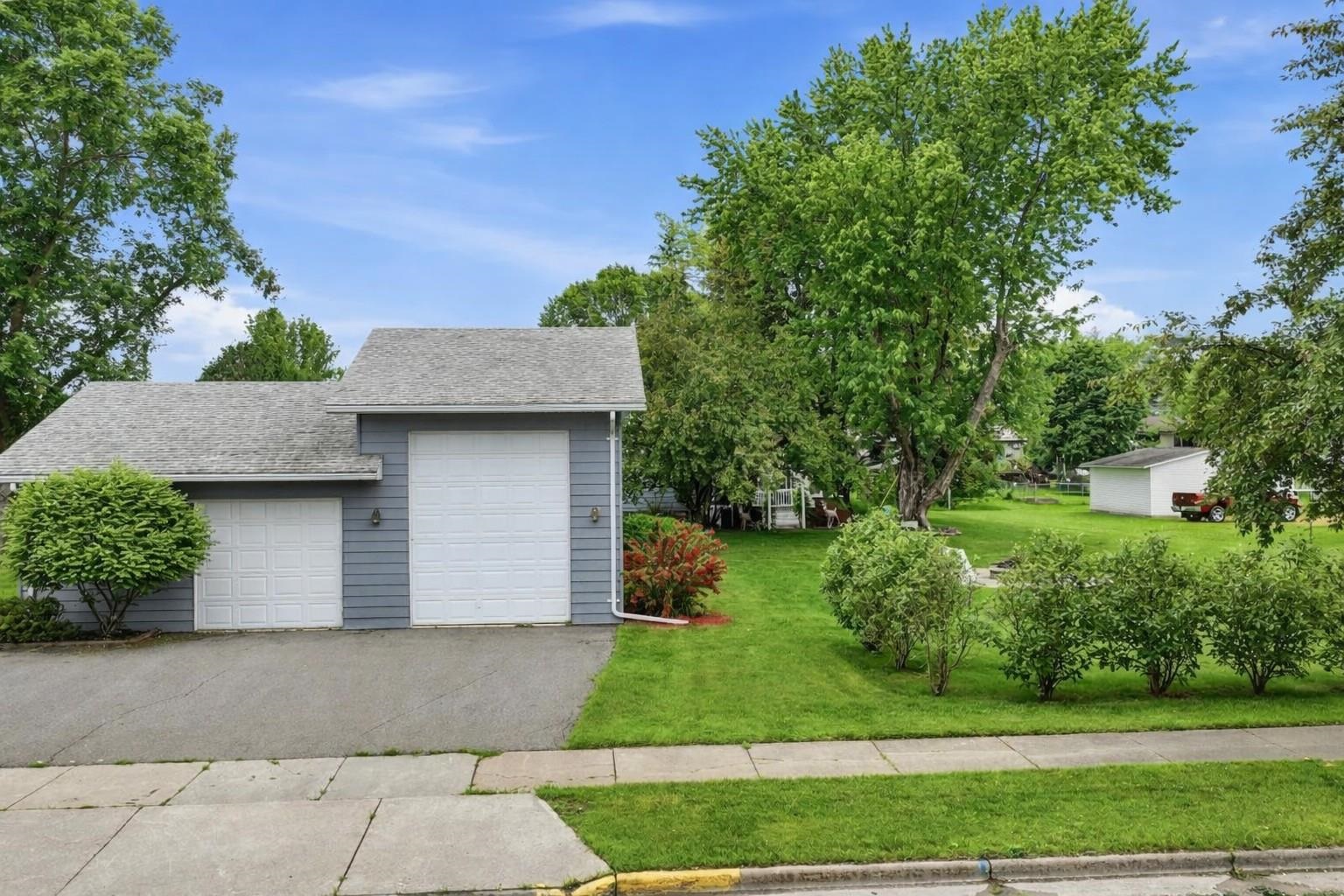 704 S Lasalle Street, Spencer, Wisconsin 54484, 4 Bedrooms Bedrooms, ,2 BathroomsBathrooms,Residential,For Sale,704 S Lasalle Street,22603097