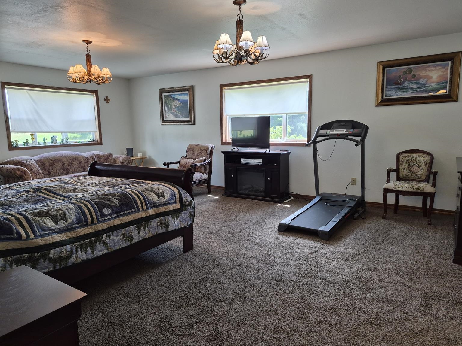 12050 WREN ROAD, Marshfield, Wisconsin 54449, 4 Bedrooms Bedrooms, ,3 BathroomsBathrooms,Residential,For Sale,12050 WREN ROAD,22603120