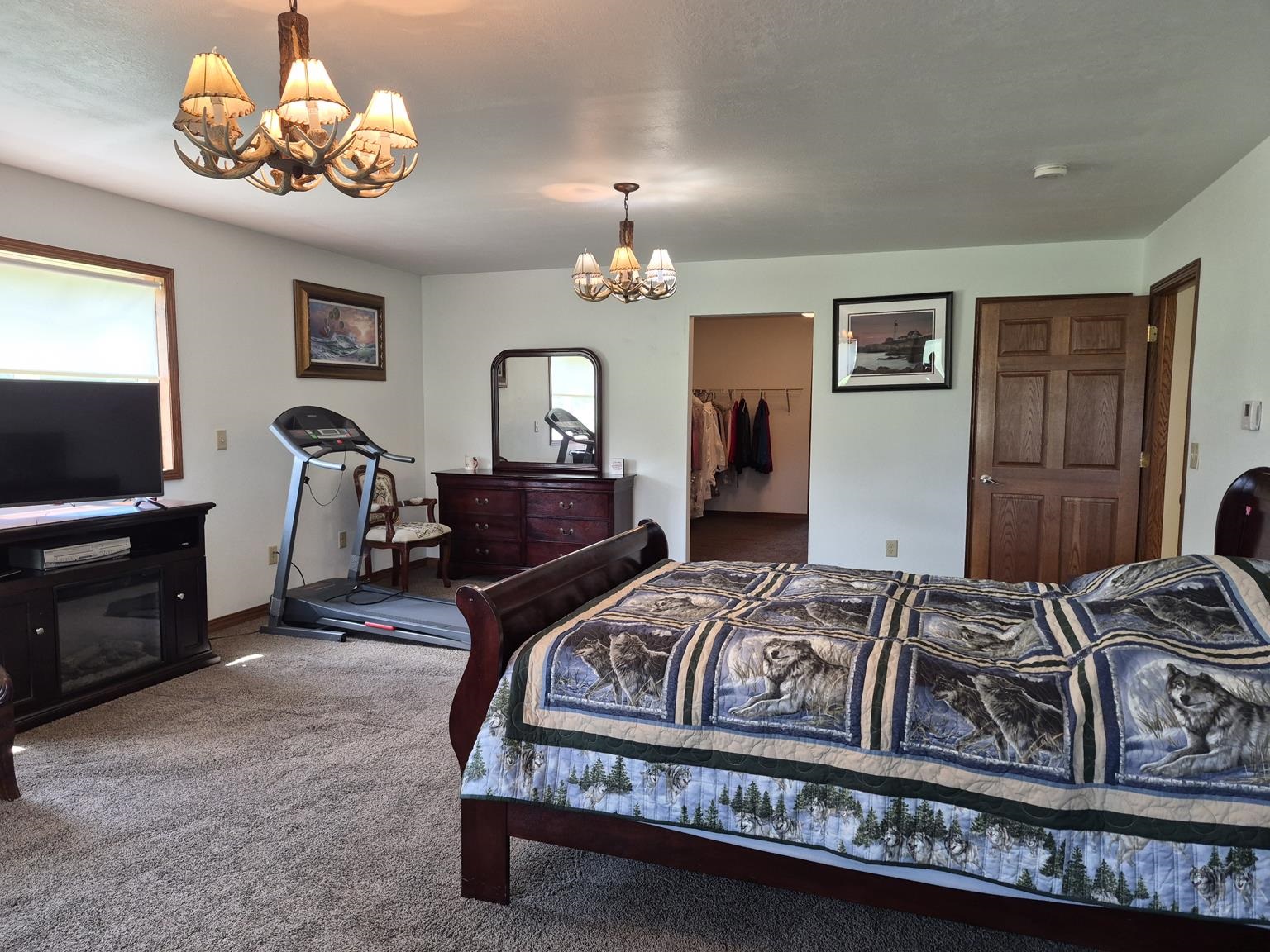 12050 WREN ROAD, Marshfield, Wisconsin 54449, 4 Bedrooms Bedrooms, ,3 BathroomsBathrooms,Residential,For Sale,12050 WREN ROAD,22603120